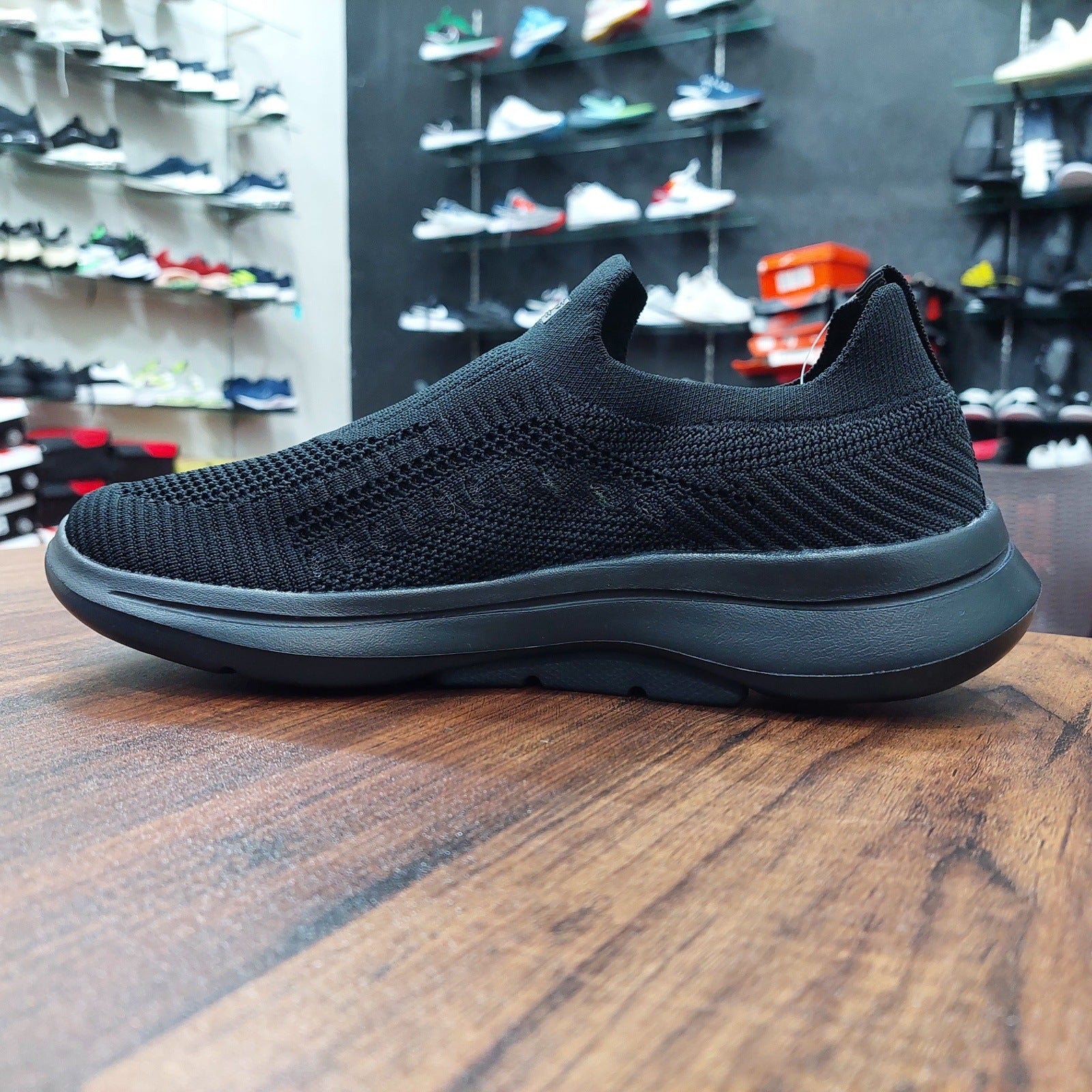 Sketcher Burst New Influence All Black