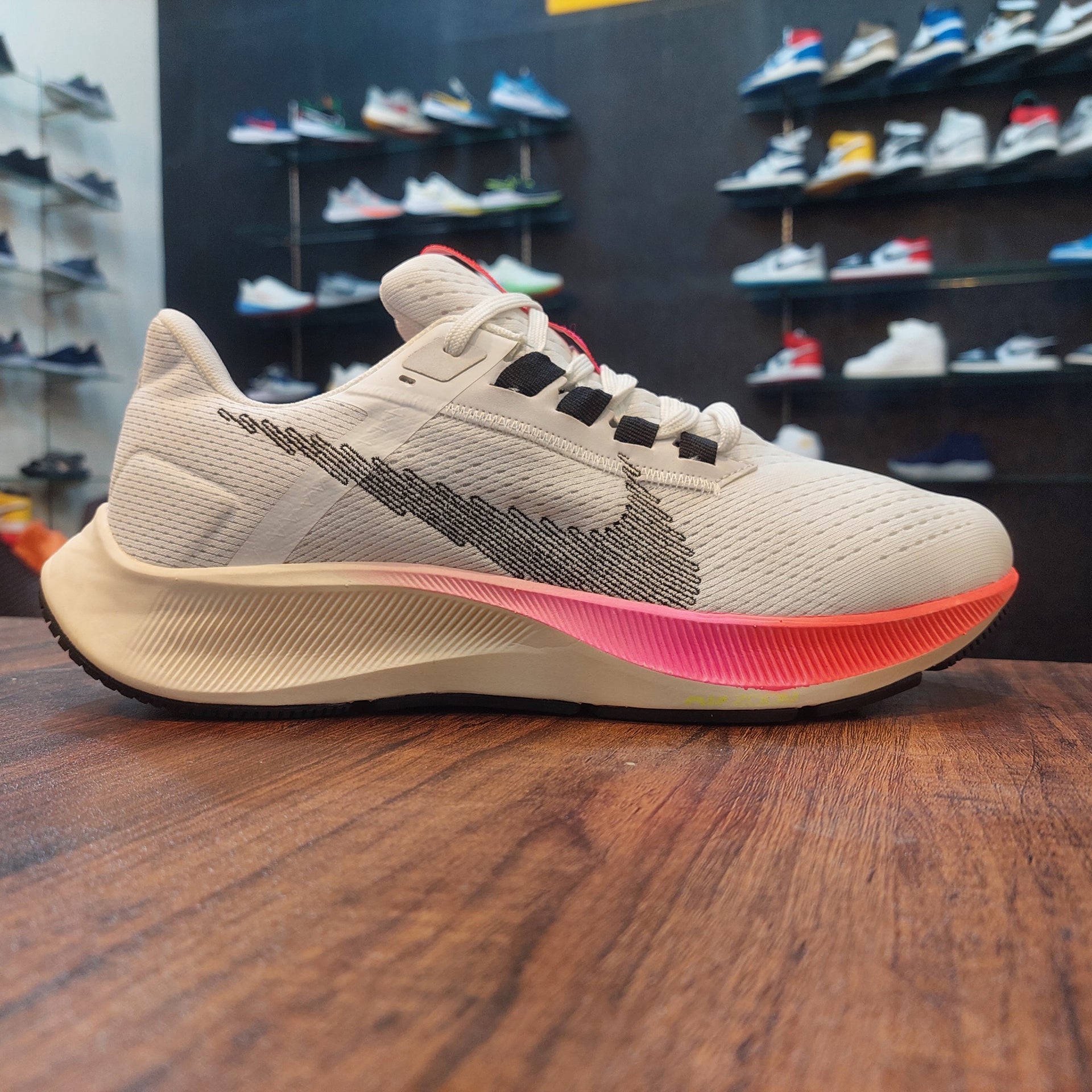 Nk Air Zoom Pegasus 38 White Pink Red