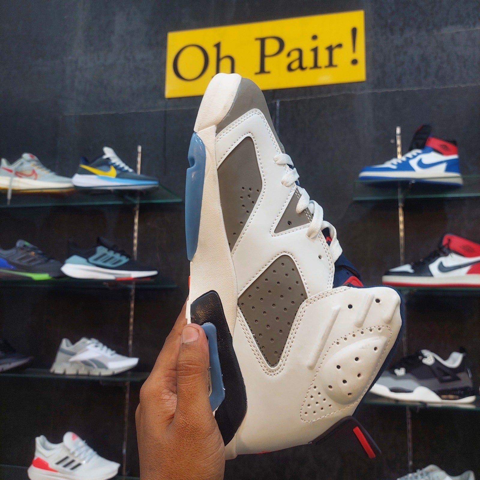 AJ 6 Retro Tinker