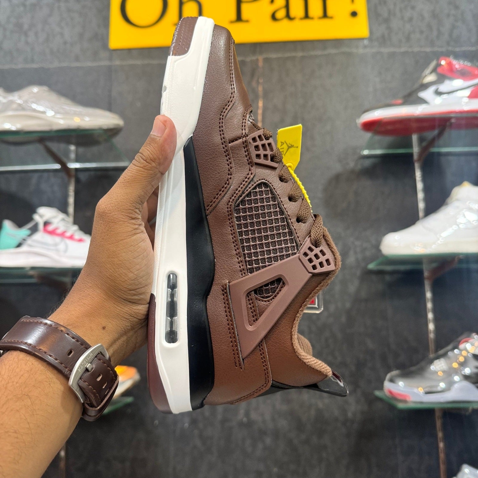 Copy AJ 4 dark brown
