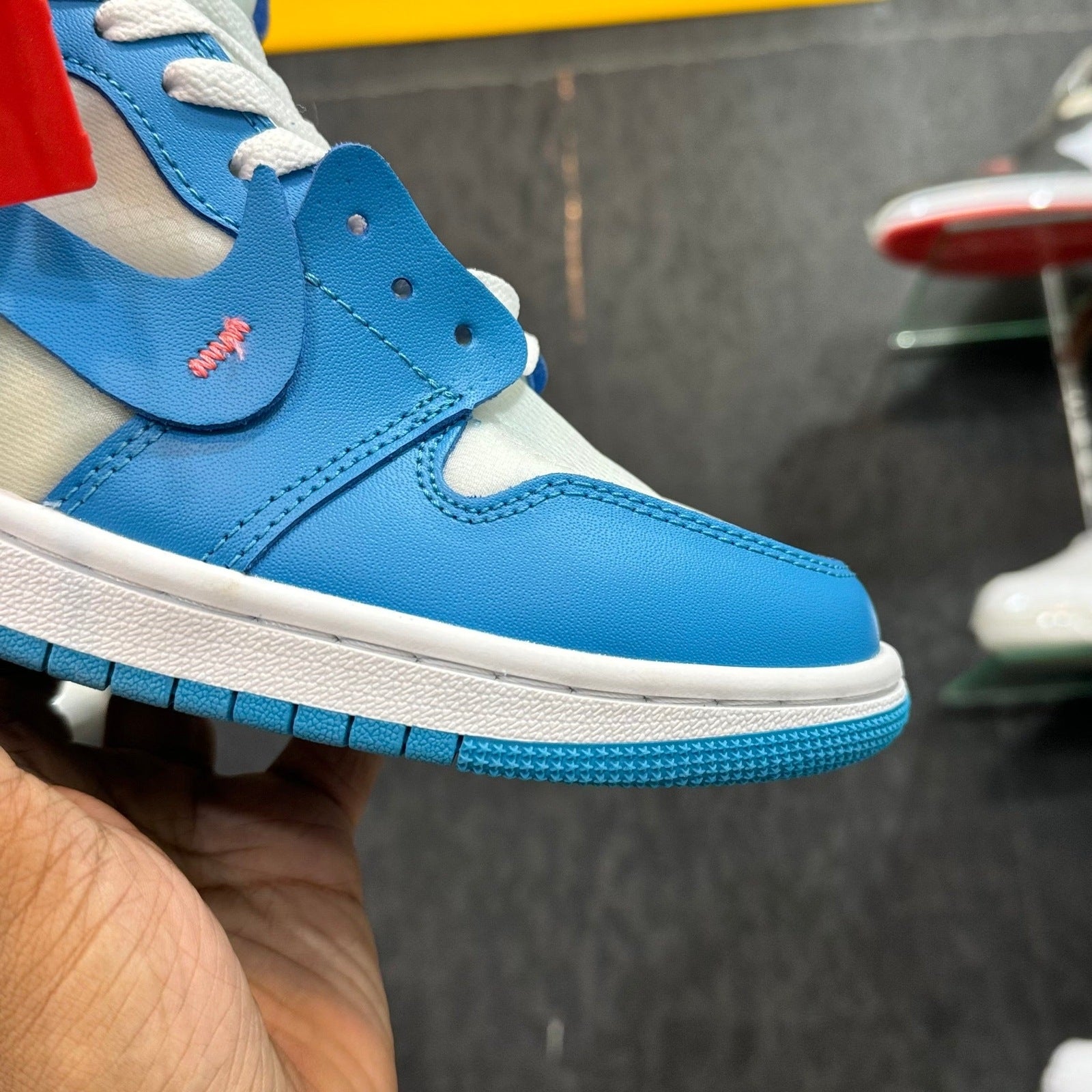 AJ 1 Retro High
