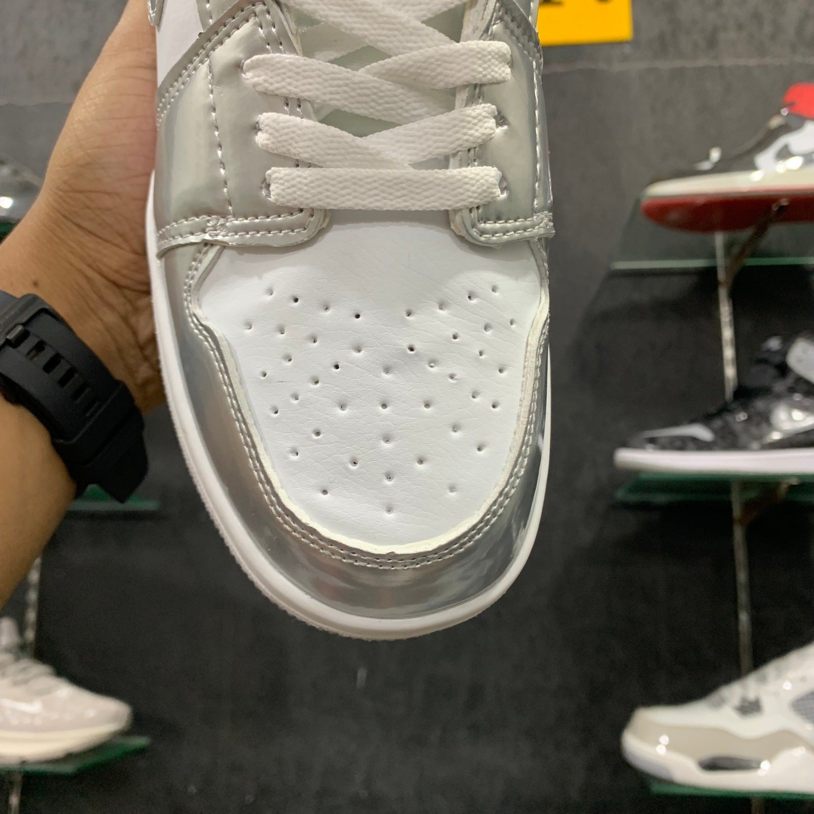 AJ 1 Golf Gift Giving