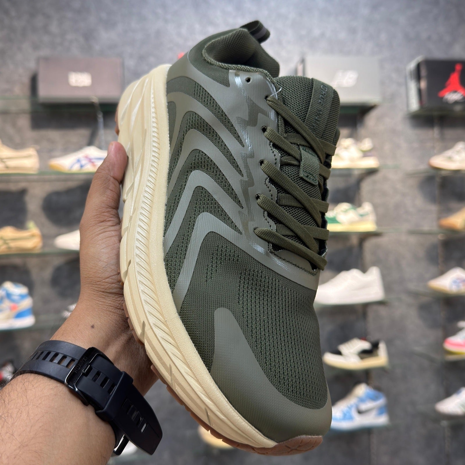 Jorge Walker Trail Army Green