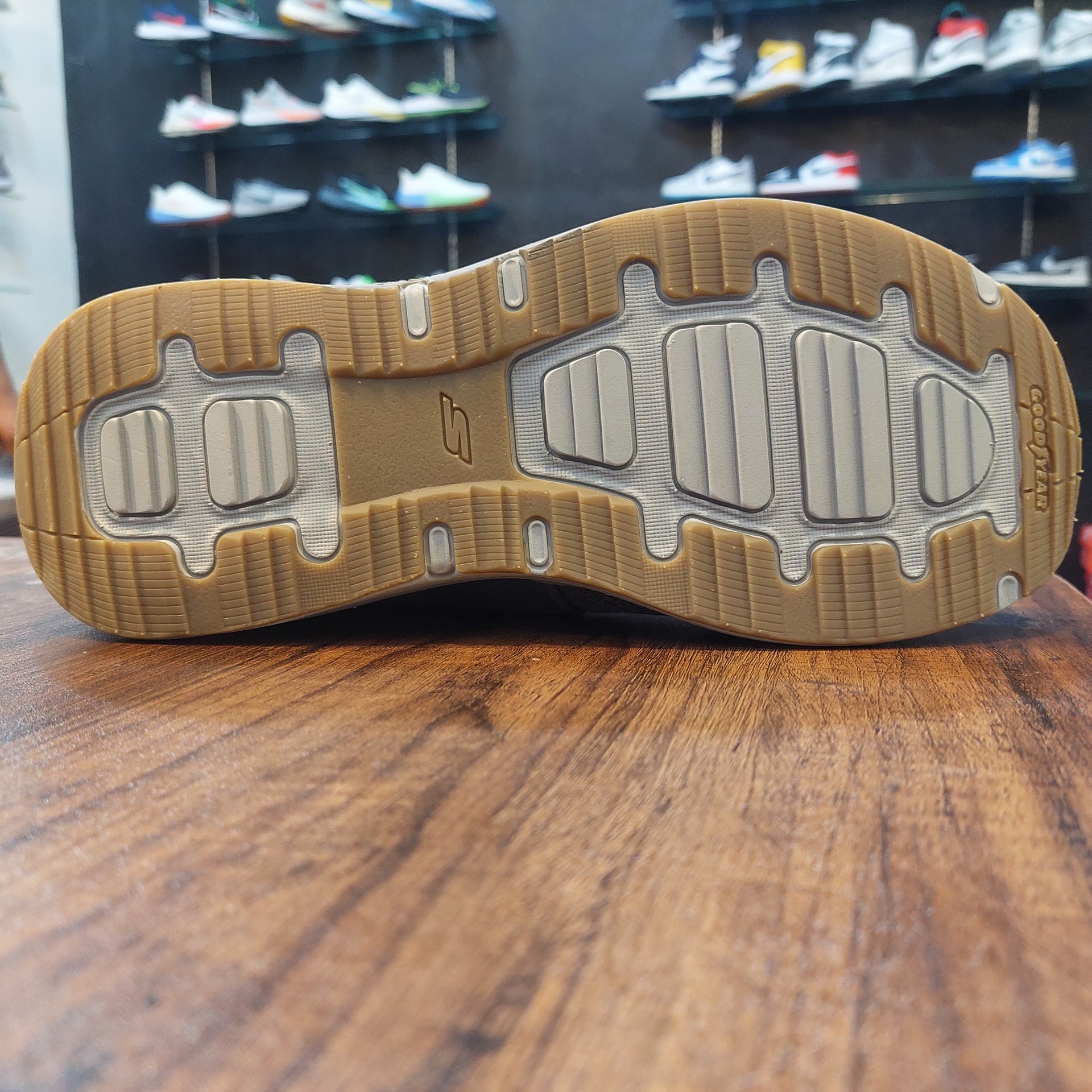 Sketcher Banlin Ultra Go-Goodyear Sole