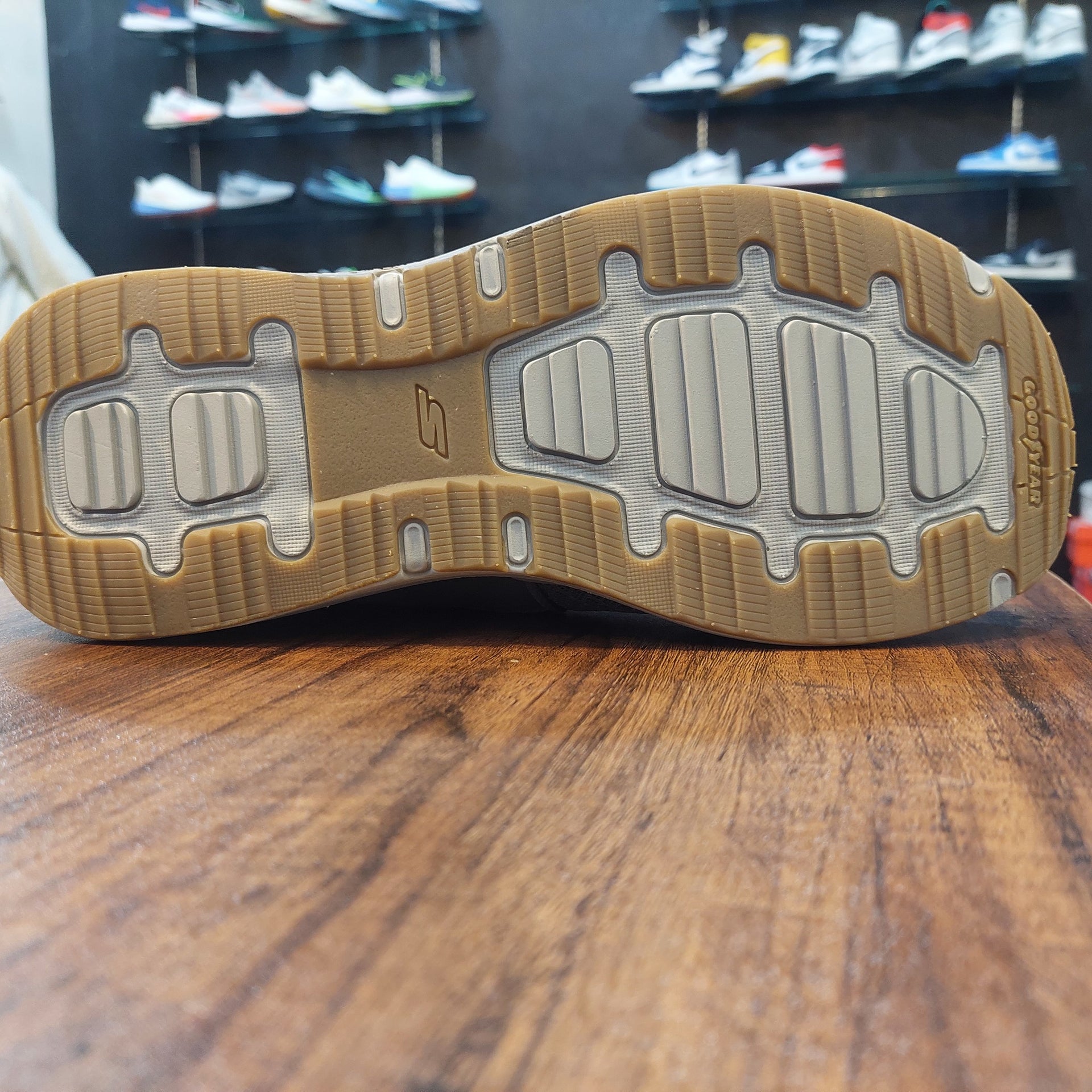 Sketcher Banlin Ultra Go-Goodyear Sole