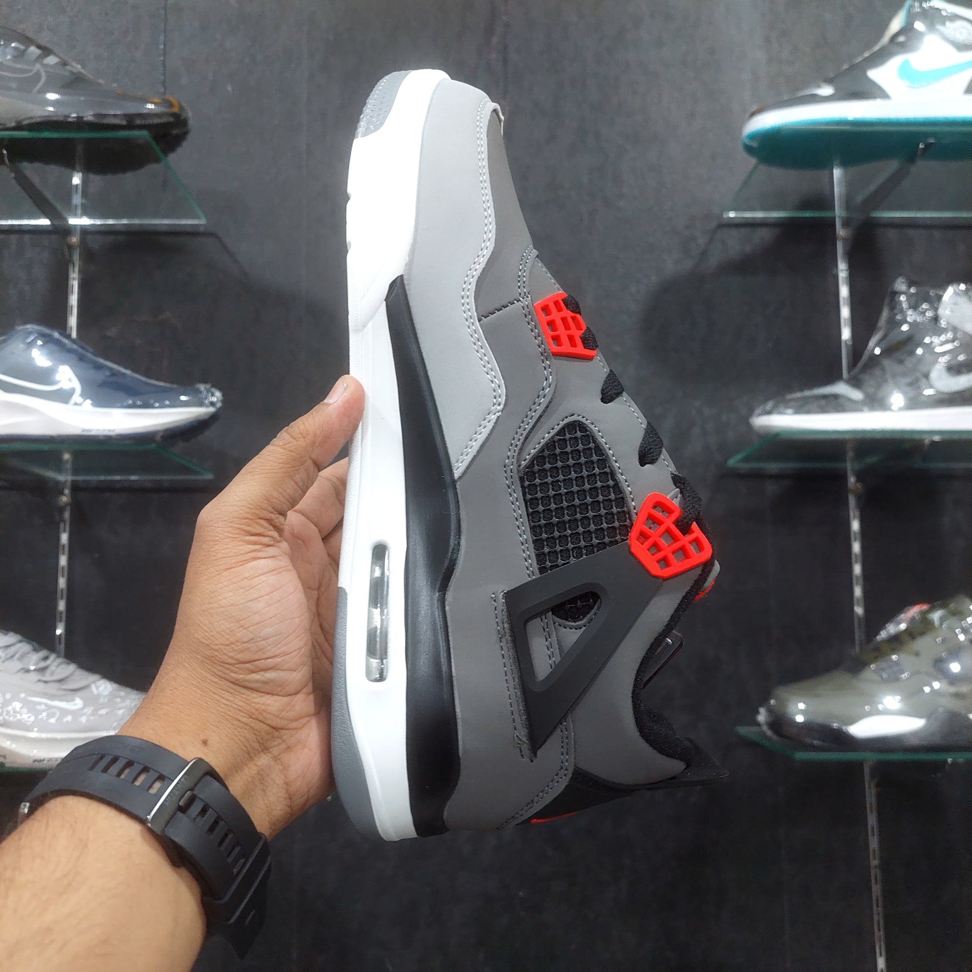 AJ4 RETRO 'INFRARED' G/R