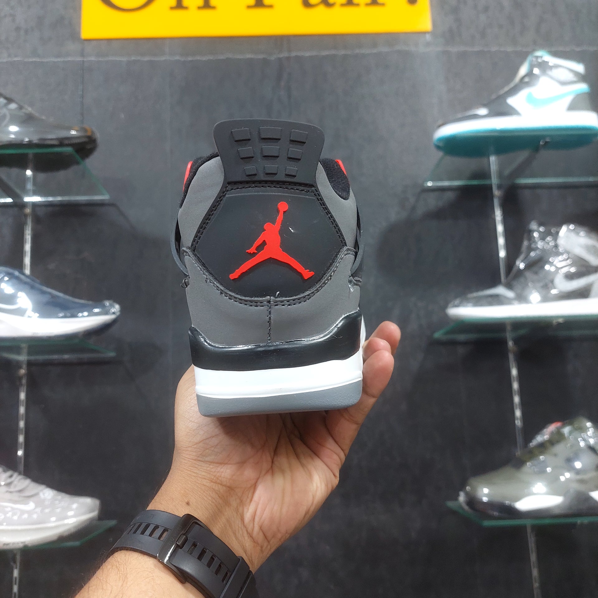 AJ4 RETRO 'INFRARED' G/R