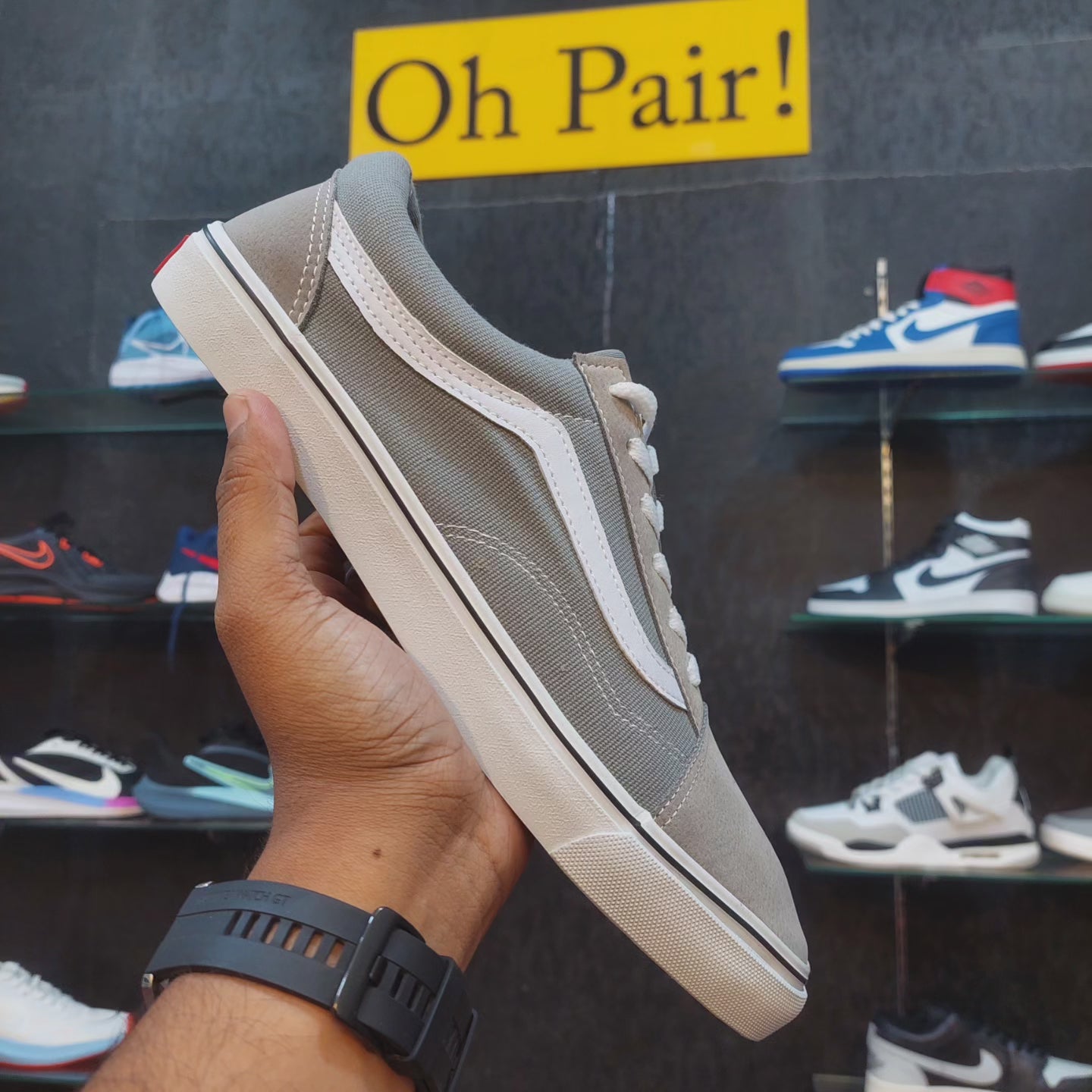 OLD SKOOL GRAY DAWN/TRUE
