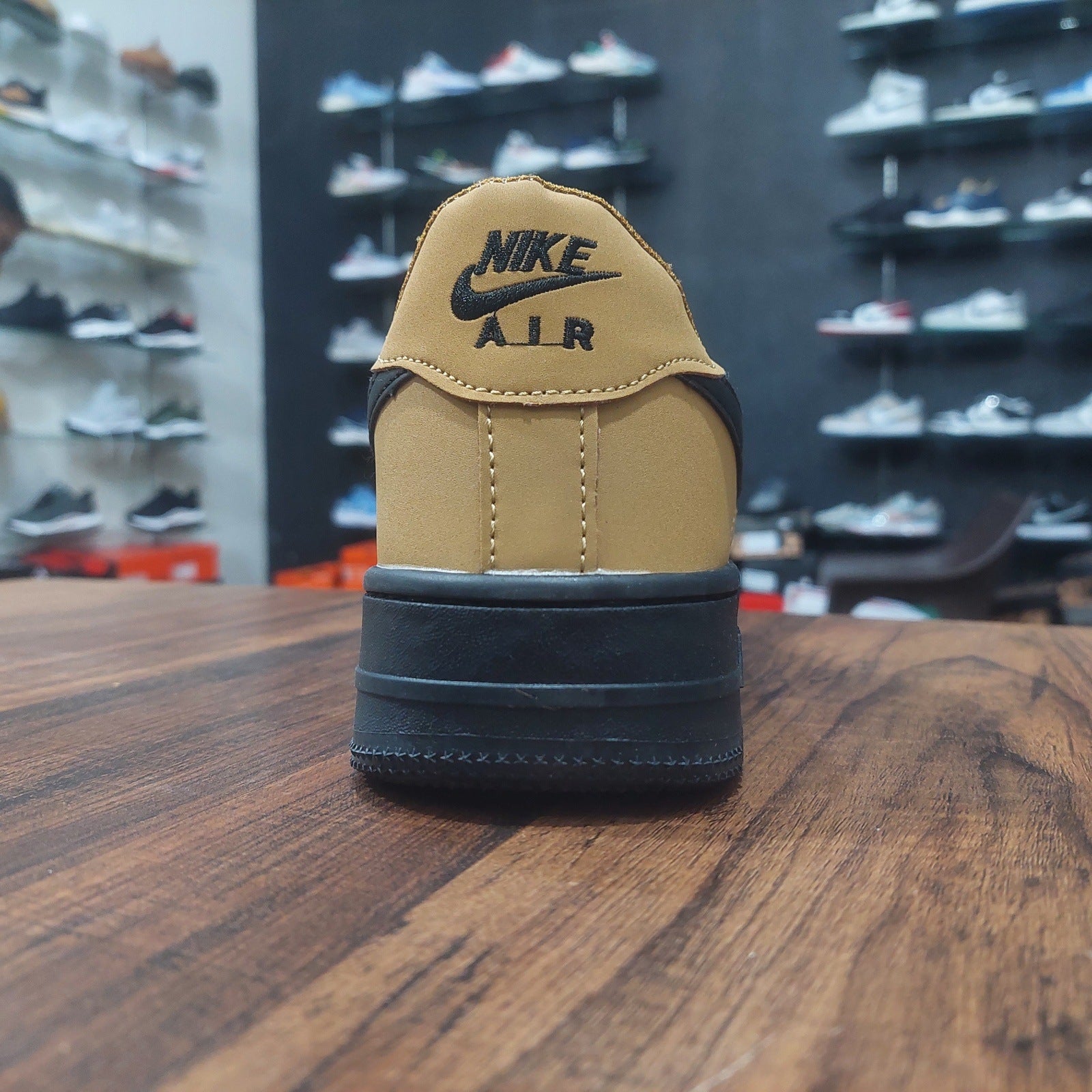 AF1 Low Earth Yellow