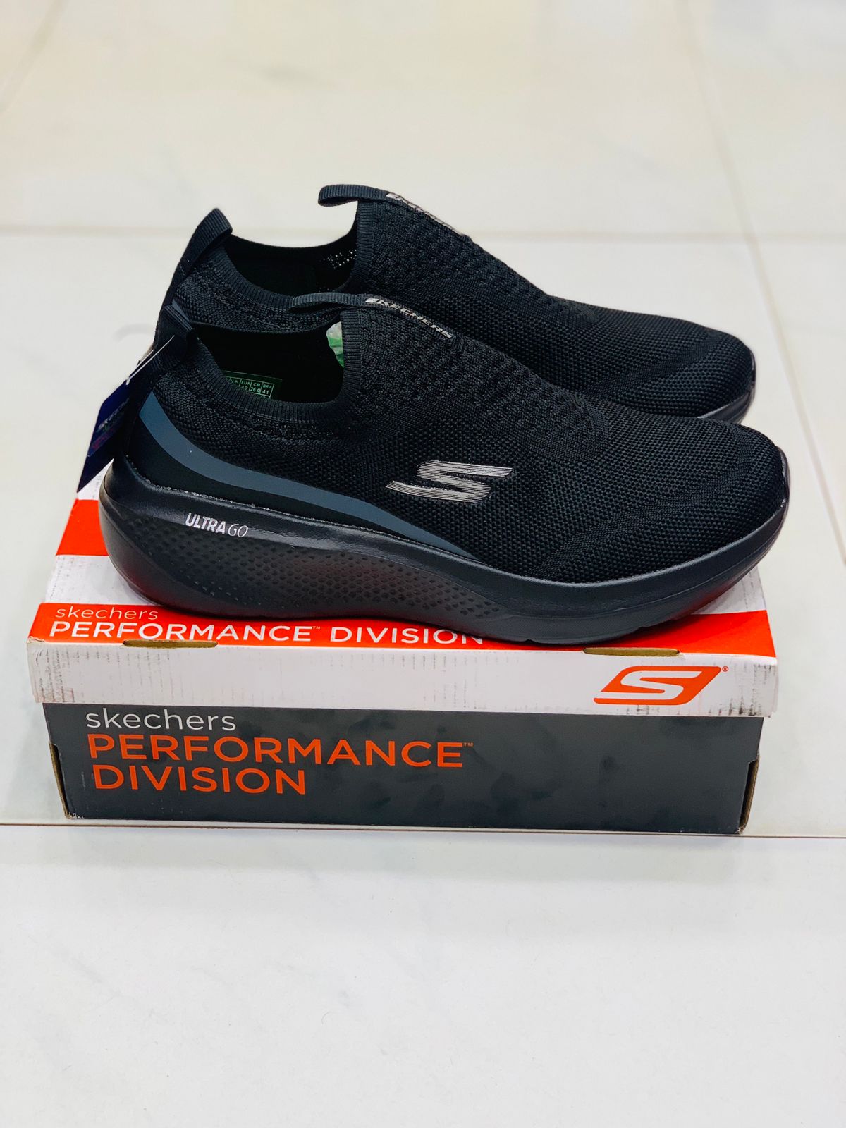 Sketcher Go Run Upraise