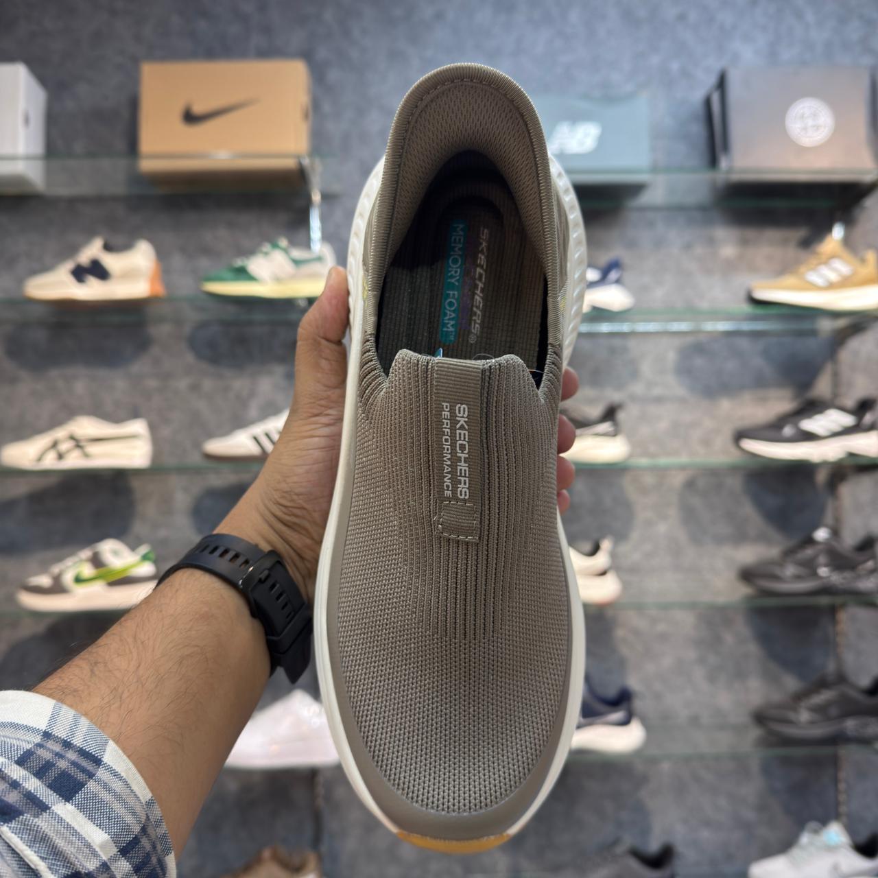 Sketcher Archfit Slip ins 