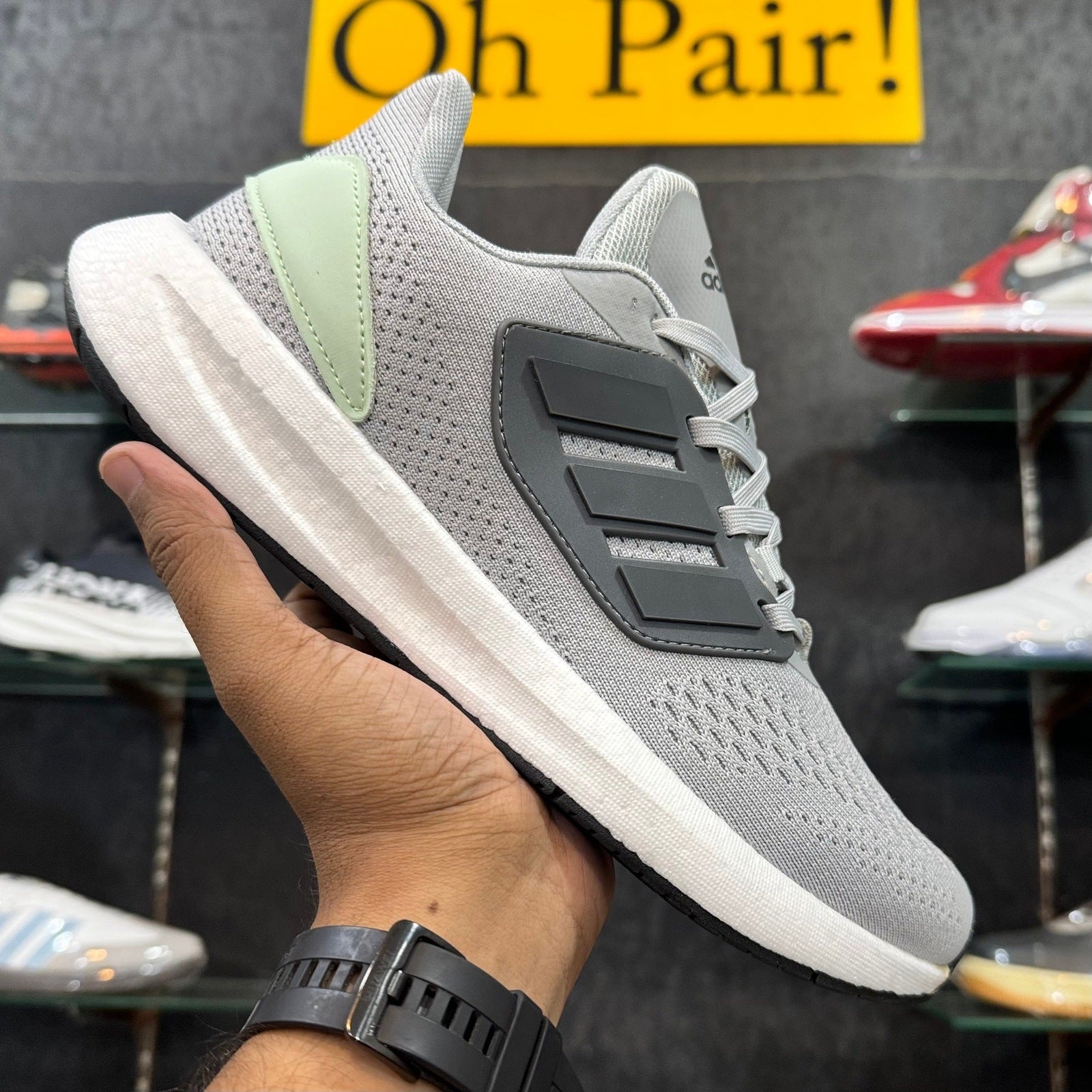 Ad PureBoost 22 LT Grey