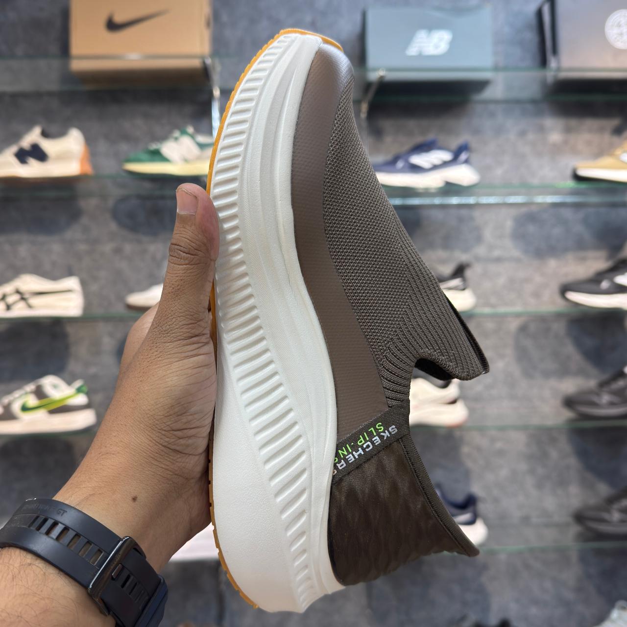 Sketcher Archfit Slip ins 