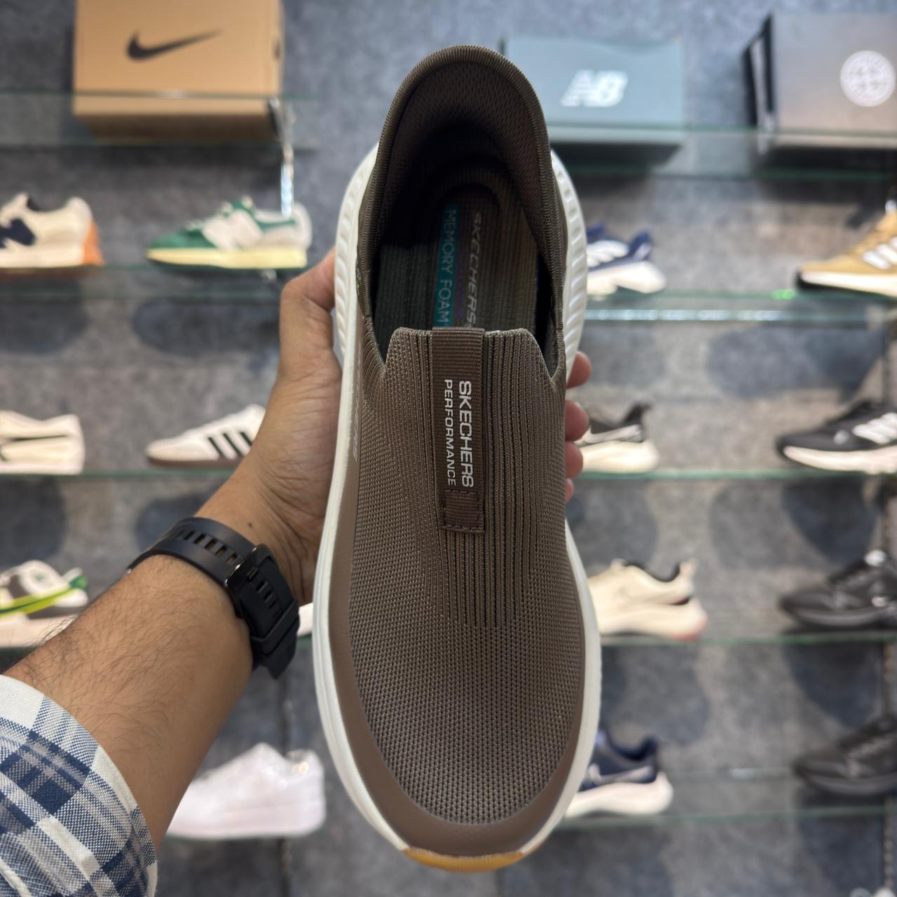 Sketcher Archfit Slip ins 