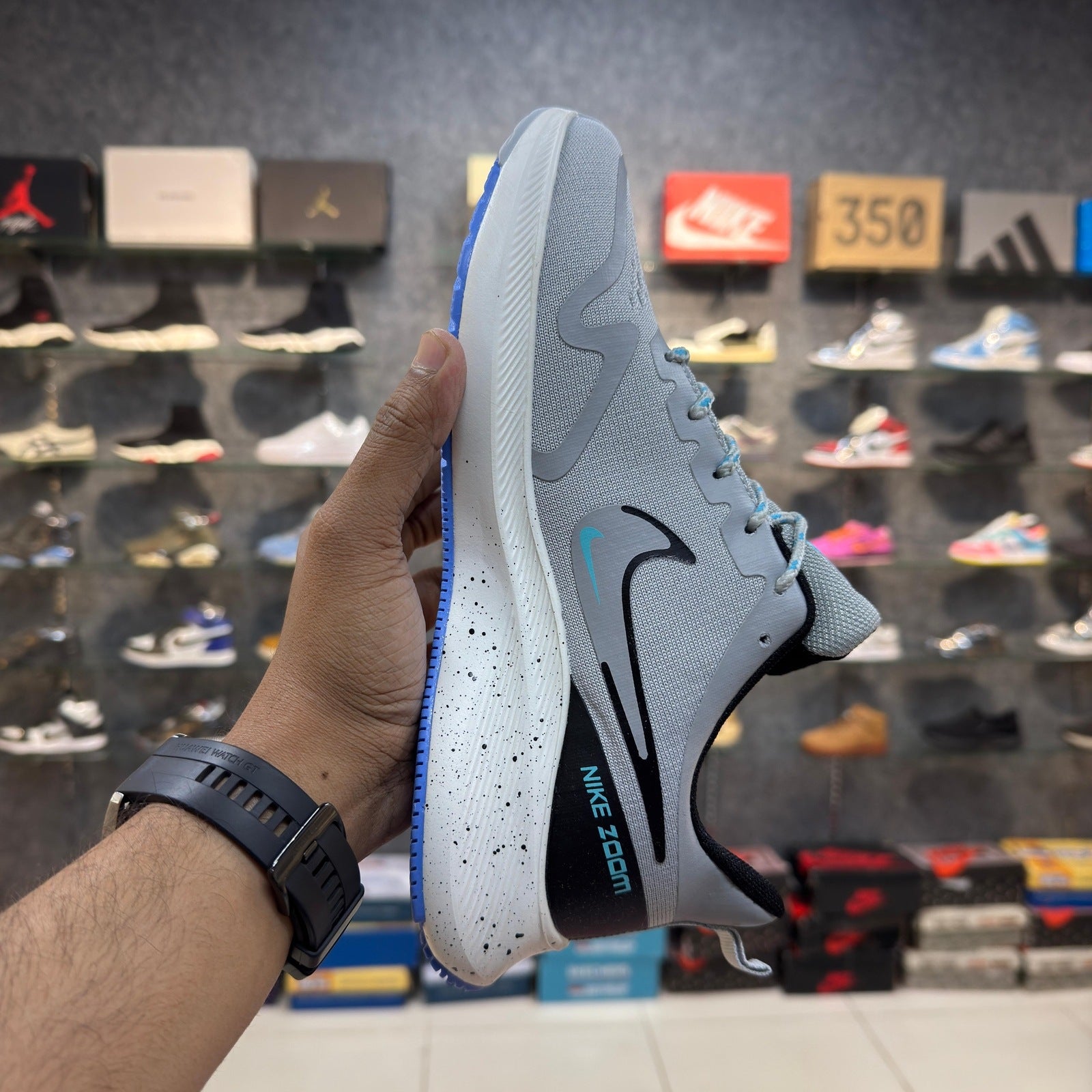 NK Air Zoom Light Grey / Blue