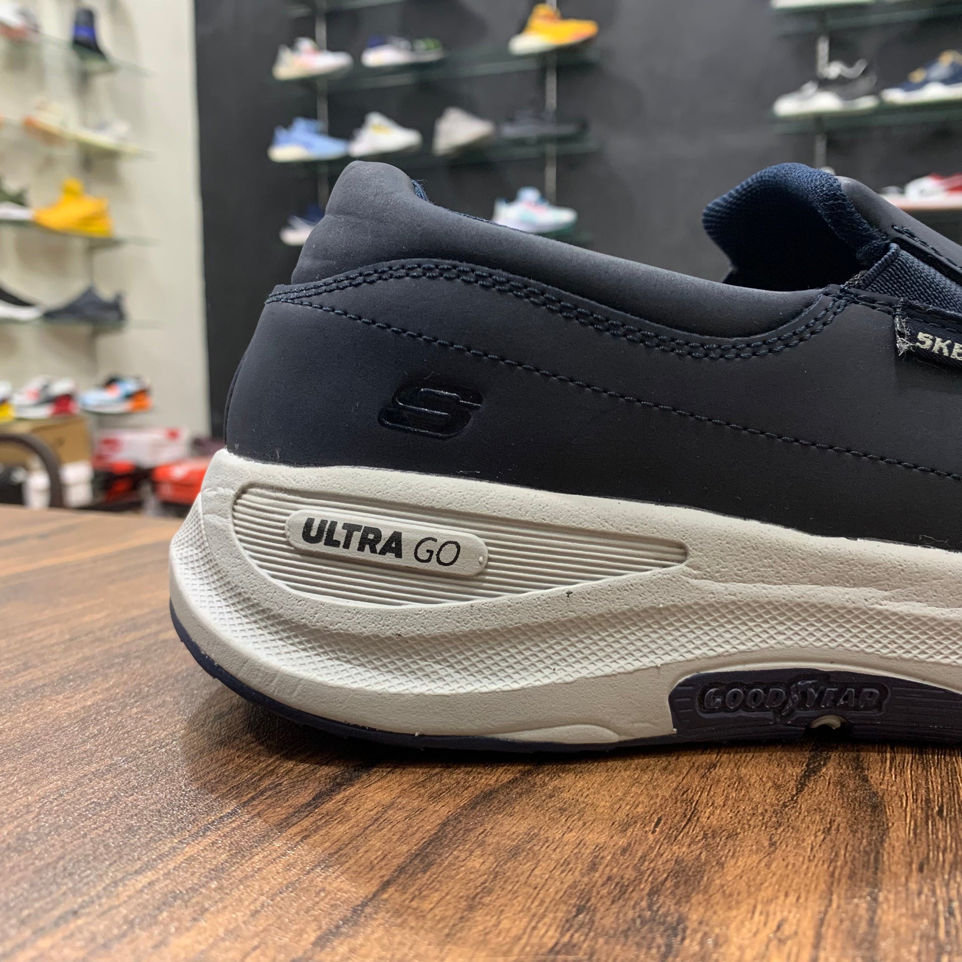 Sketcher Leather Ultra Go-Goodyear Sole 