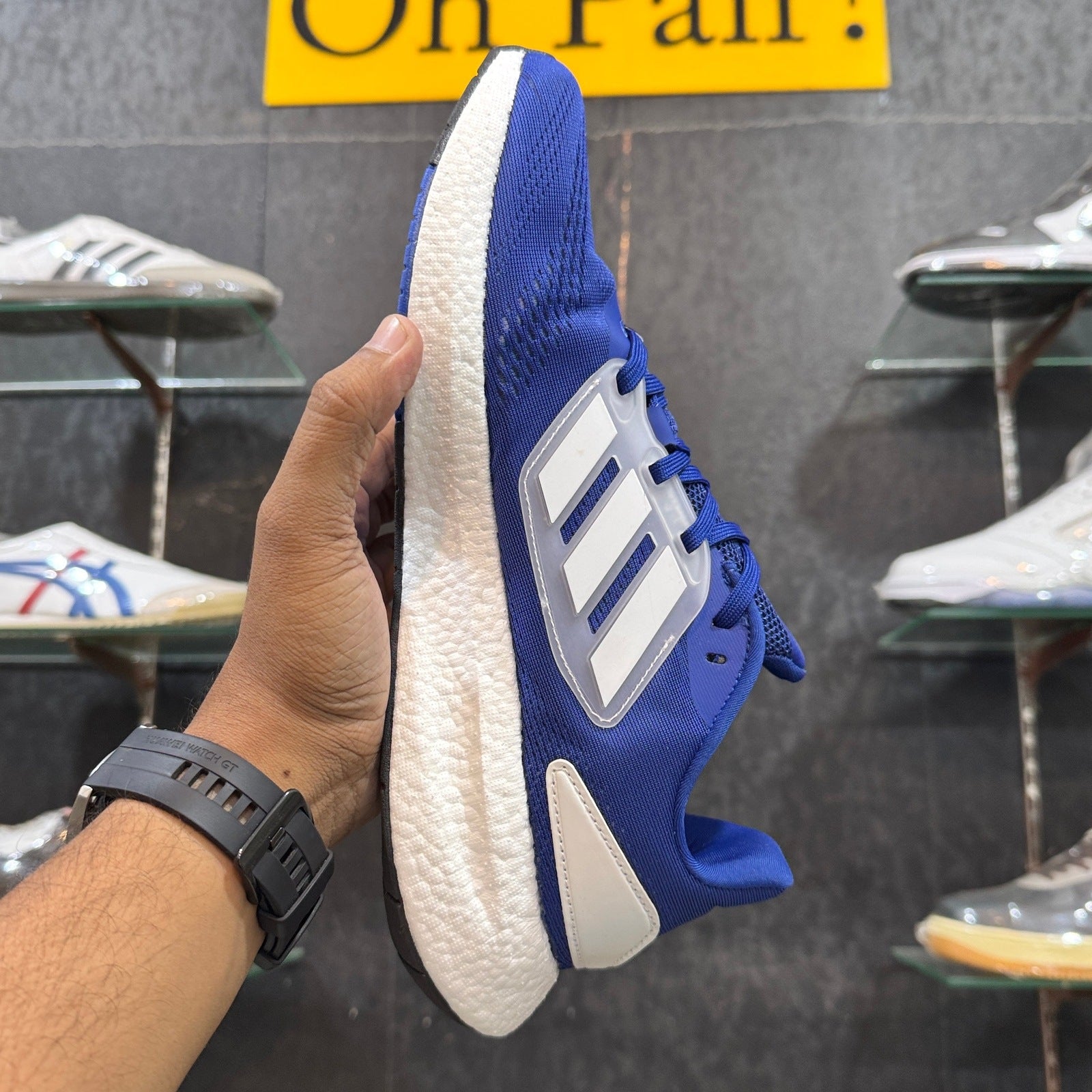 Ad PureBoost 22 Blue White