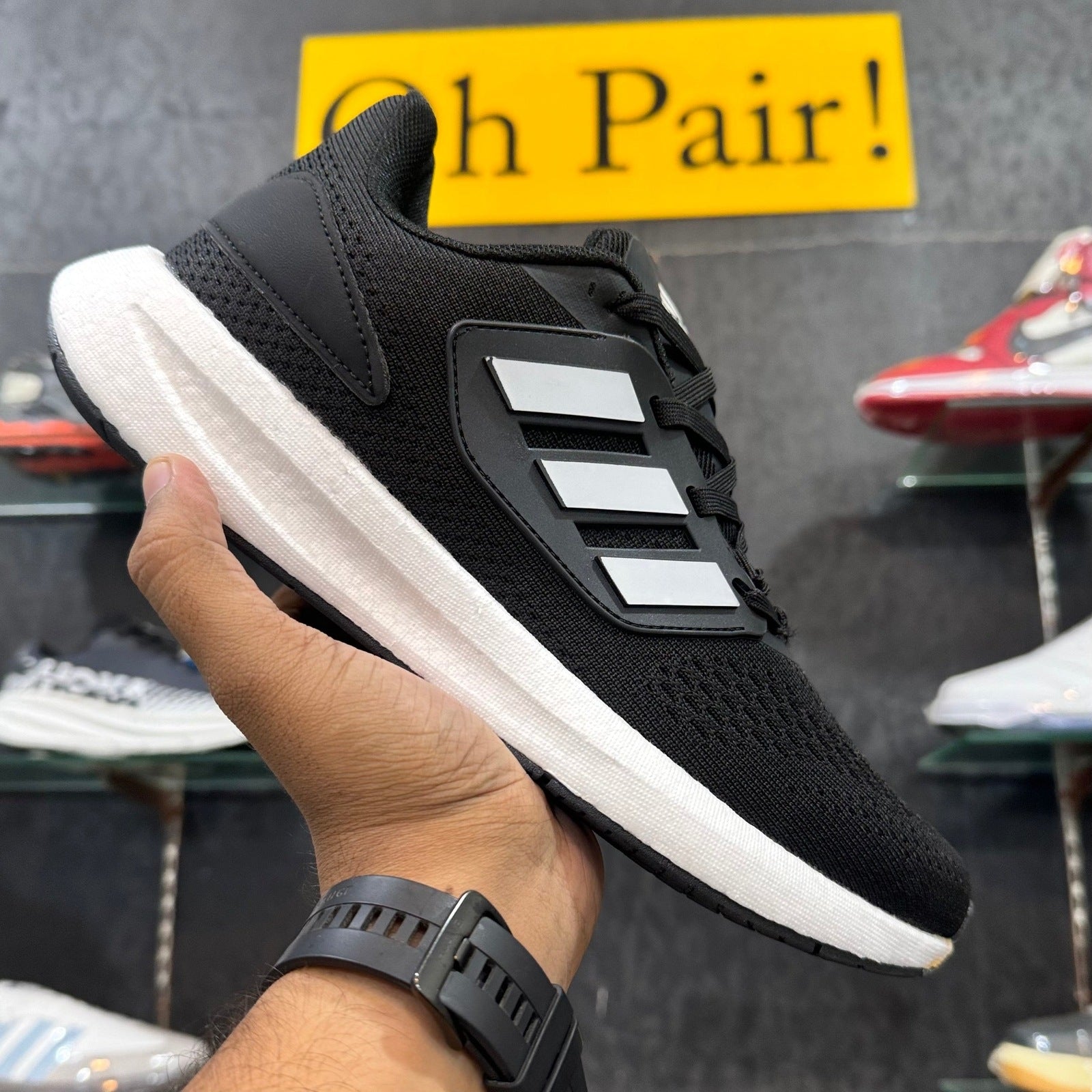 Ad PureBoost 22 Black White