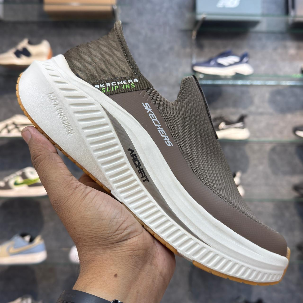 Sketcher Archfit Slip ins 