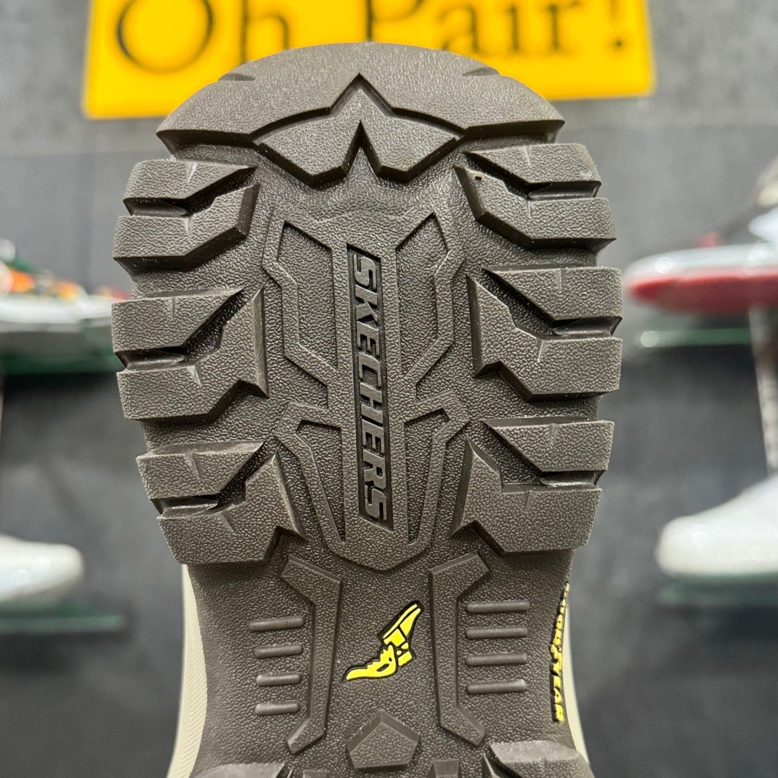 Sketcher DLux Flex Groove Trail Goodyear Sole 