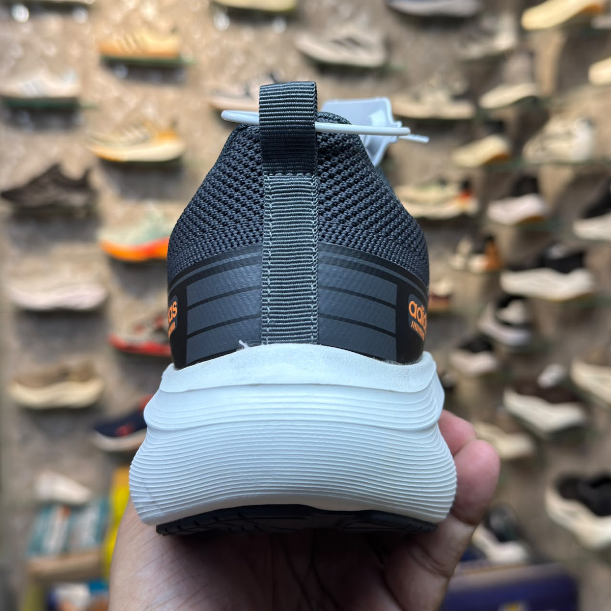 Ad Hazro Grey Orange