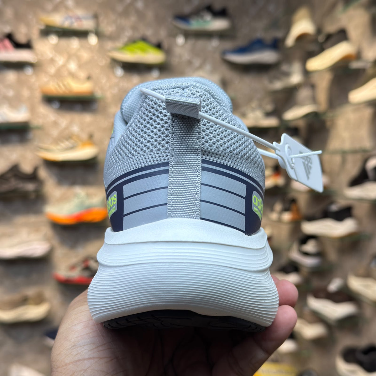 Ad Hazro Light Grey Lime