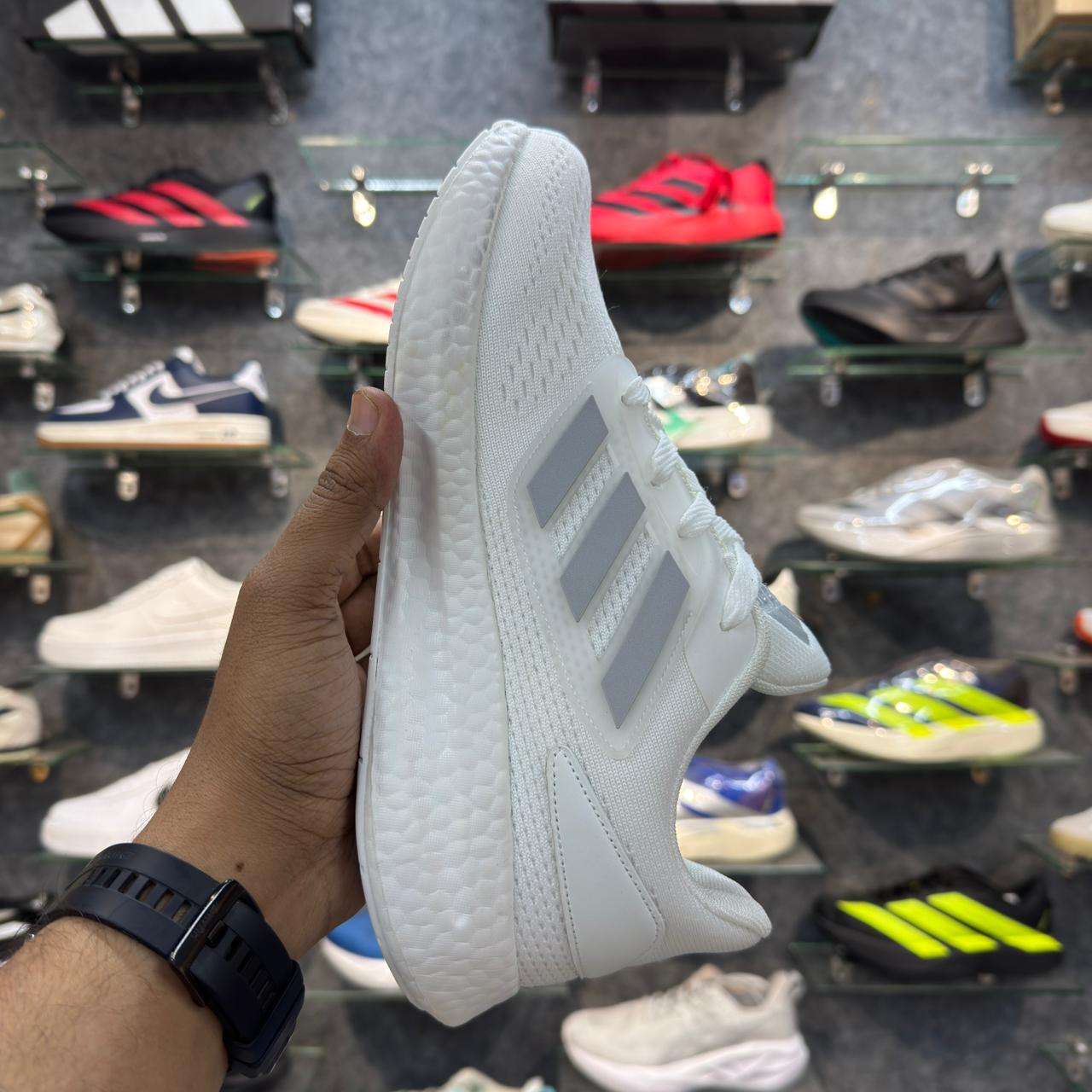 Ad PureBoost 22 Cloud All White / Ash