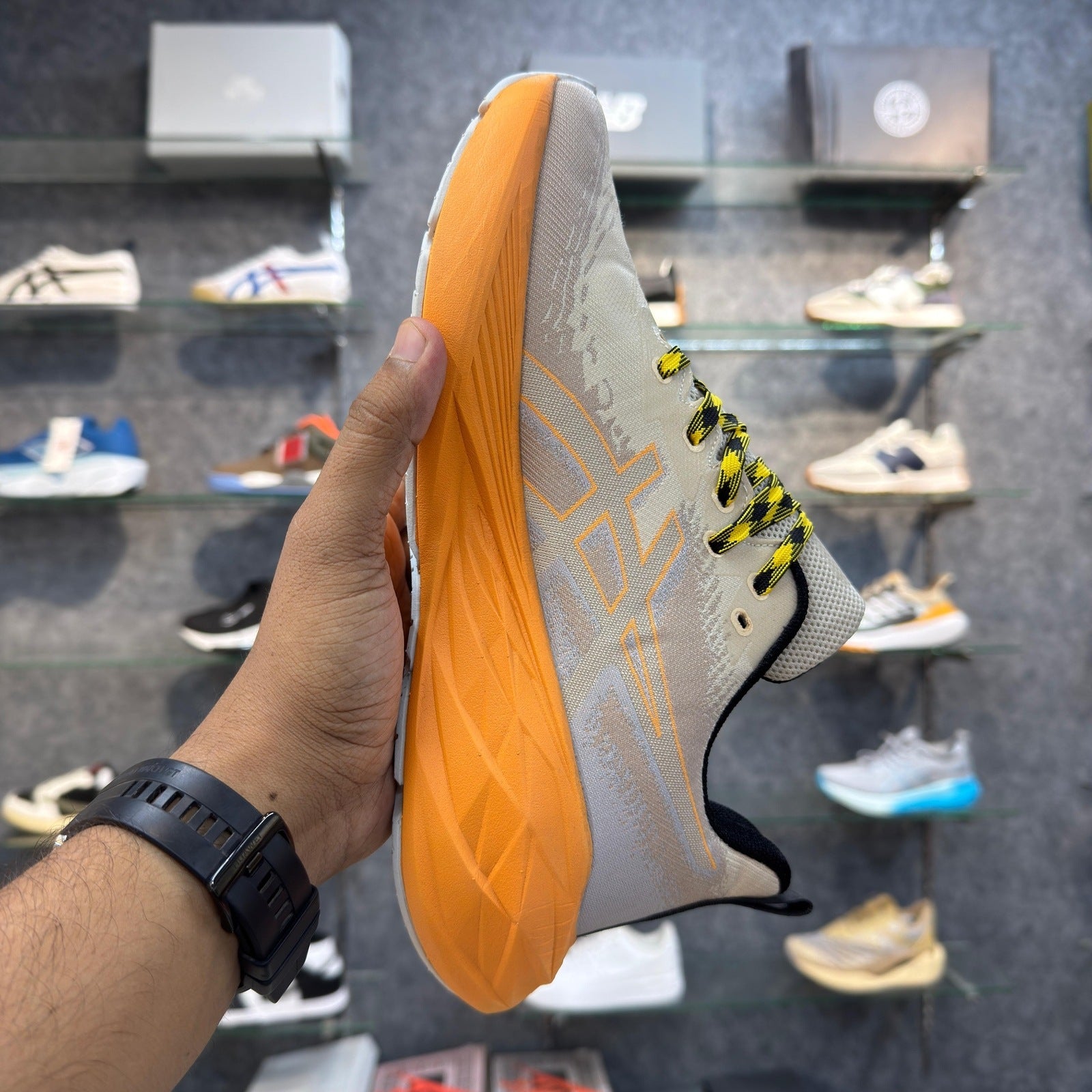 Asics Novablast 4 Nature Bathing - Fellow Yellow Orange