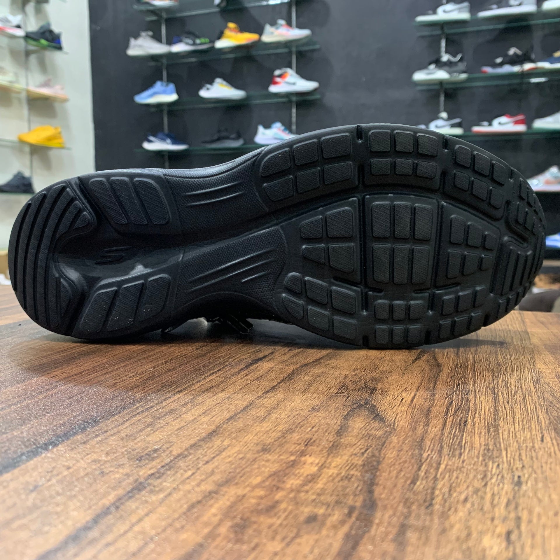 Skechers Streetwear Essentials 2018 3d mon