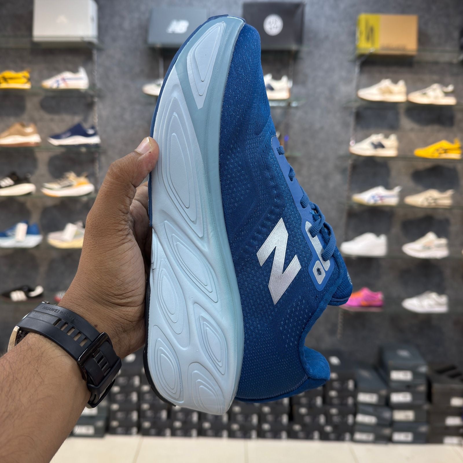 NB Fresh Foam X More V5 Blue Agate