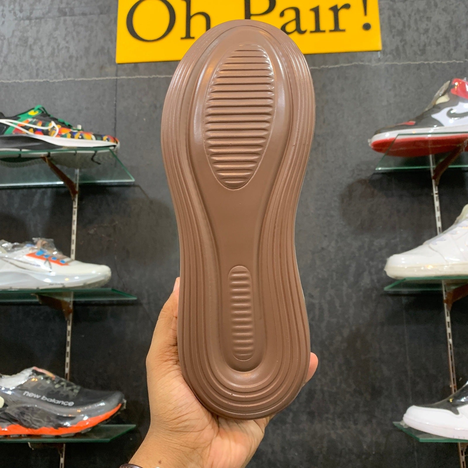 Airmaxx 720 Dark Taupe