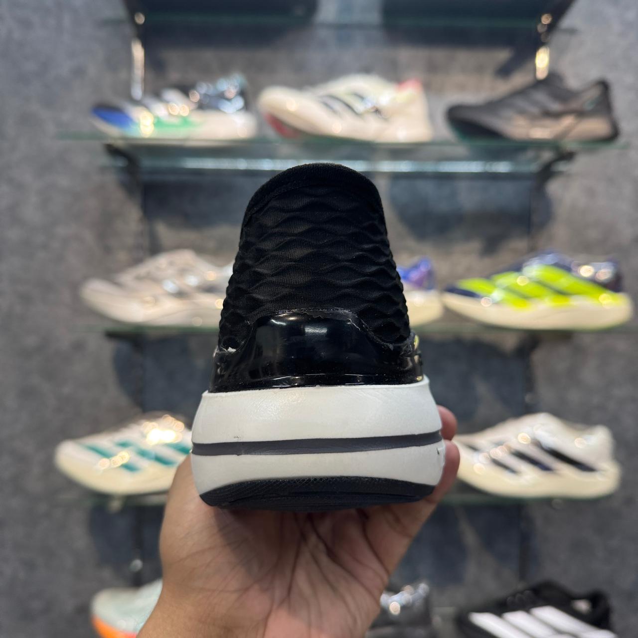 Skechers Hyperburst Max Cushion Slip-ins Black White