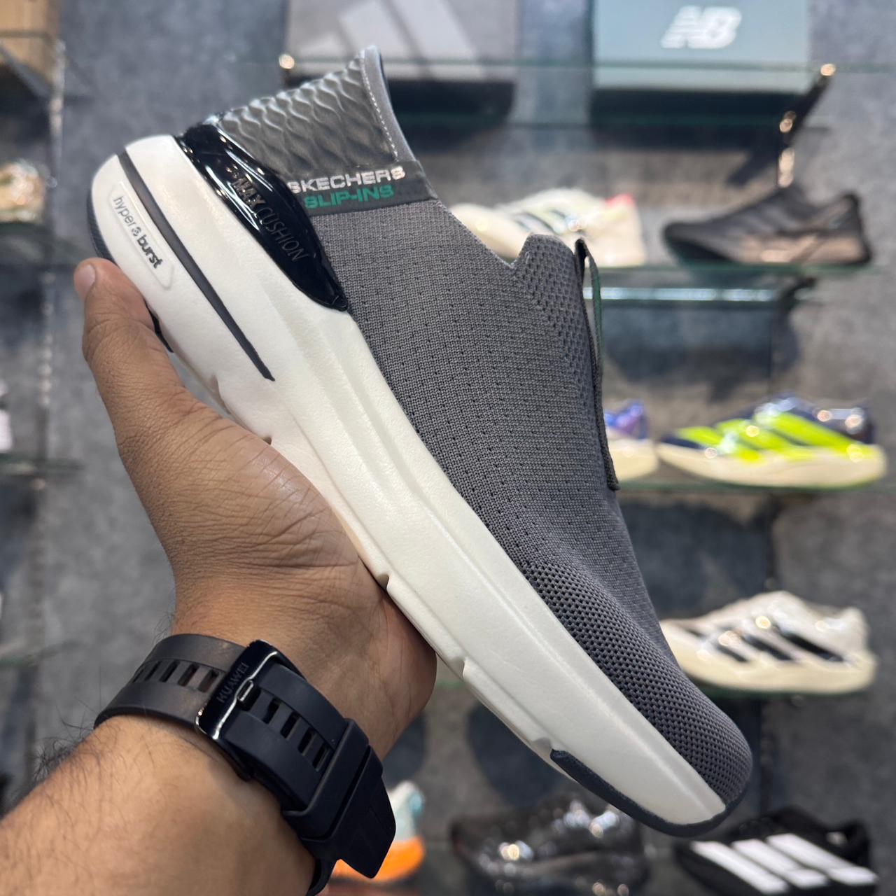 Skechers Hyperburst Max Cushion Slip-ins Grey