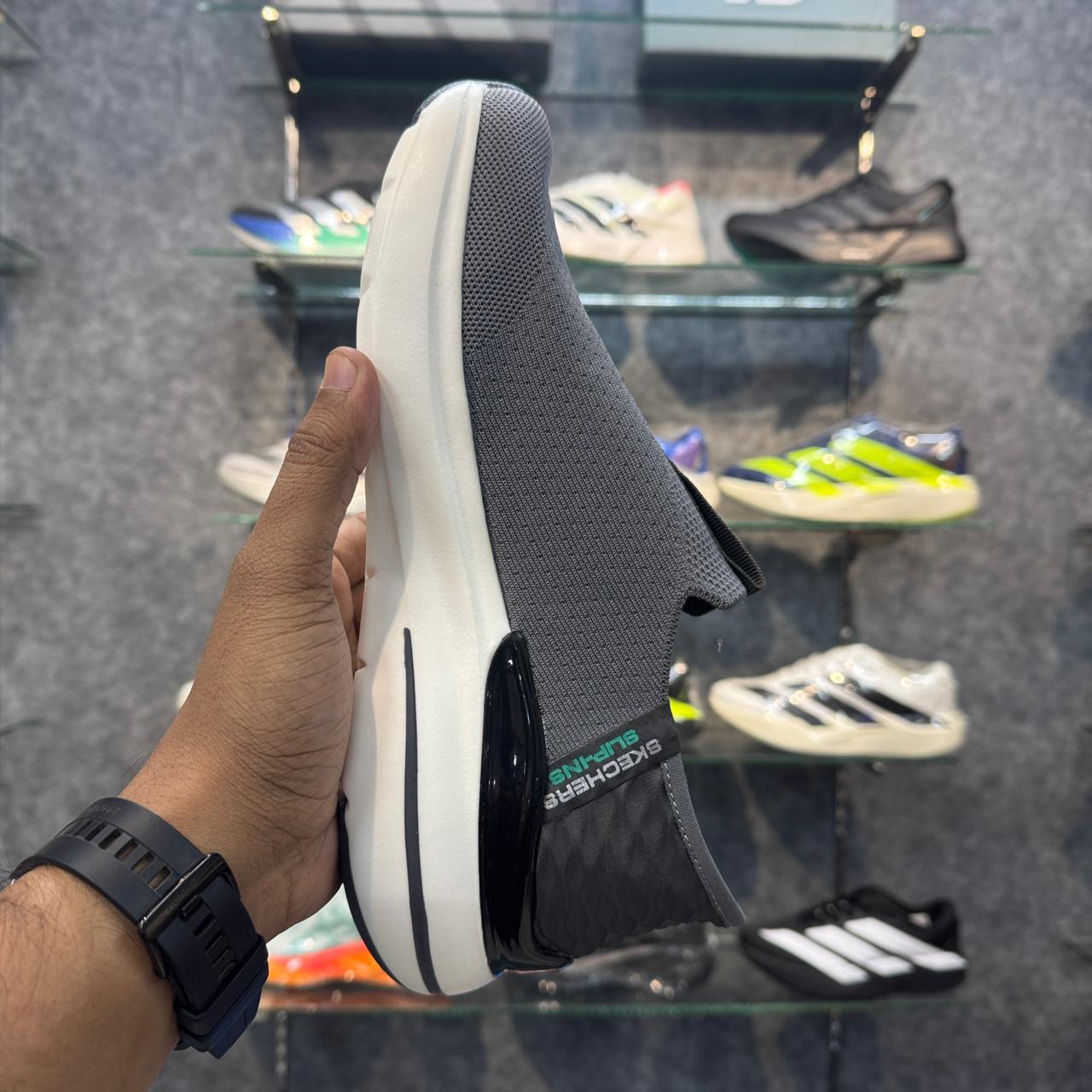 Skechers Hyperburst Max Cushion Slip-ins Grey