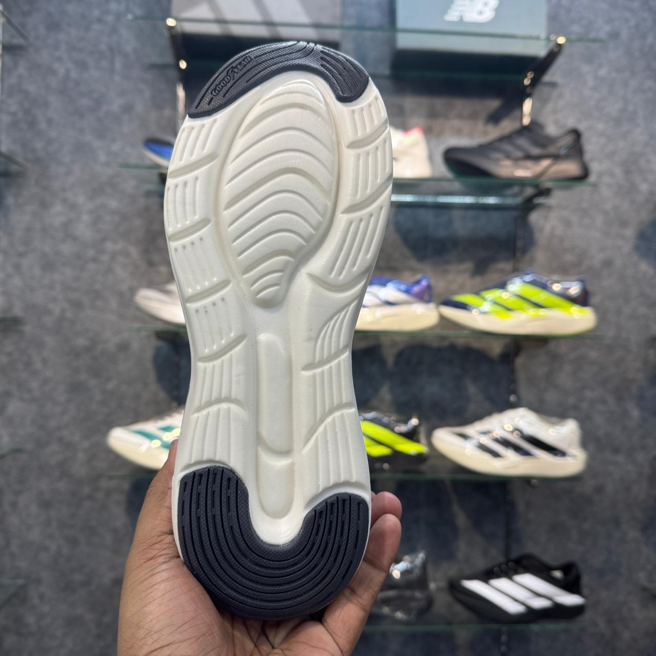 Skechers Hyperburst Max Cushion Slip-ins Grey