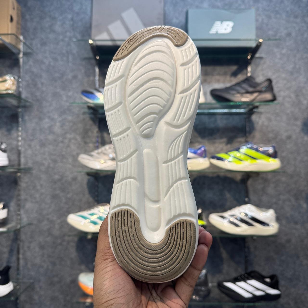 Skechers Hyperburst Max Cushion Slip-ins Khakhi