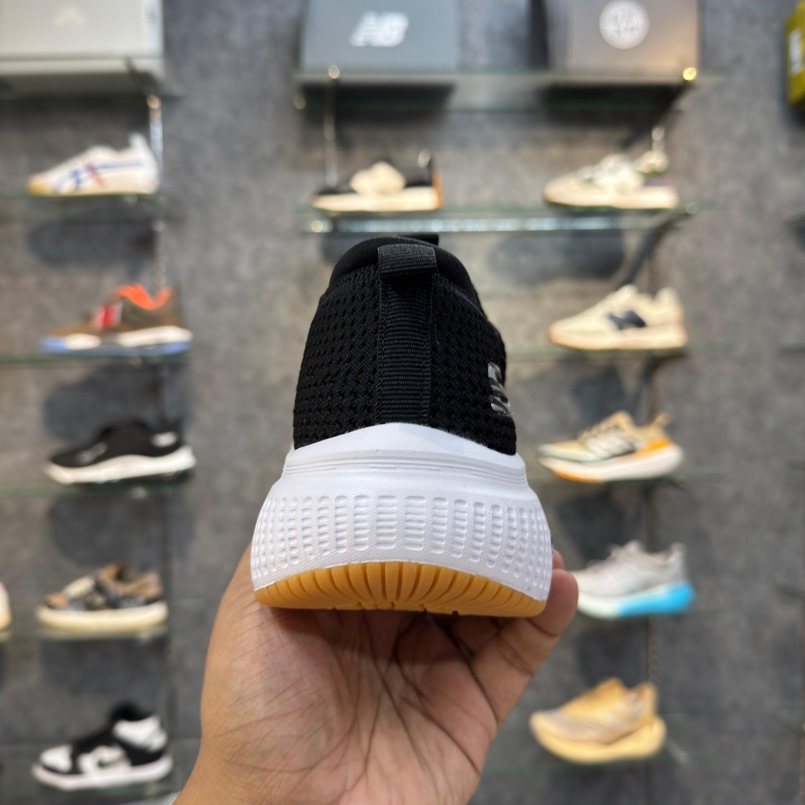 Sketcher Go Run Ultra Light 2.0 Black White