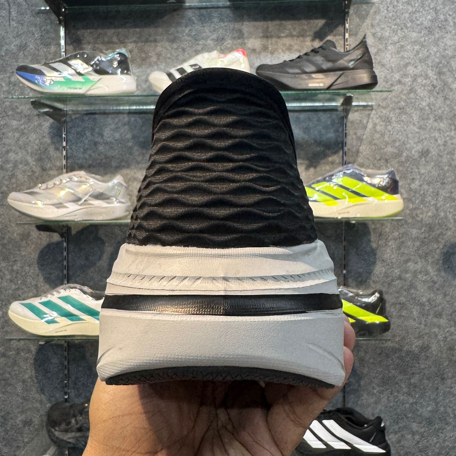 Sketcher Max Cushion Archfit Slip ins 