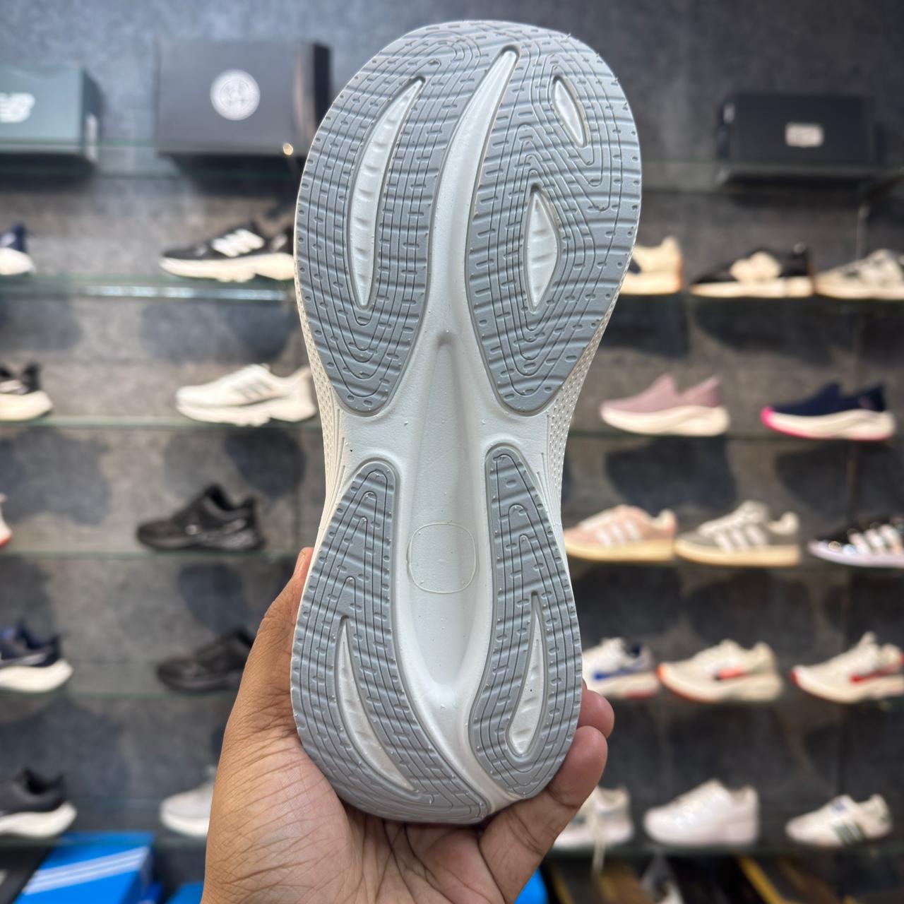 Sketcher Max Cushion Elite 2.0 