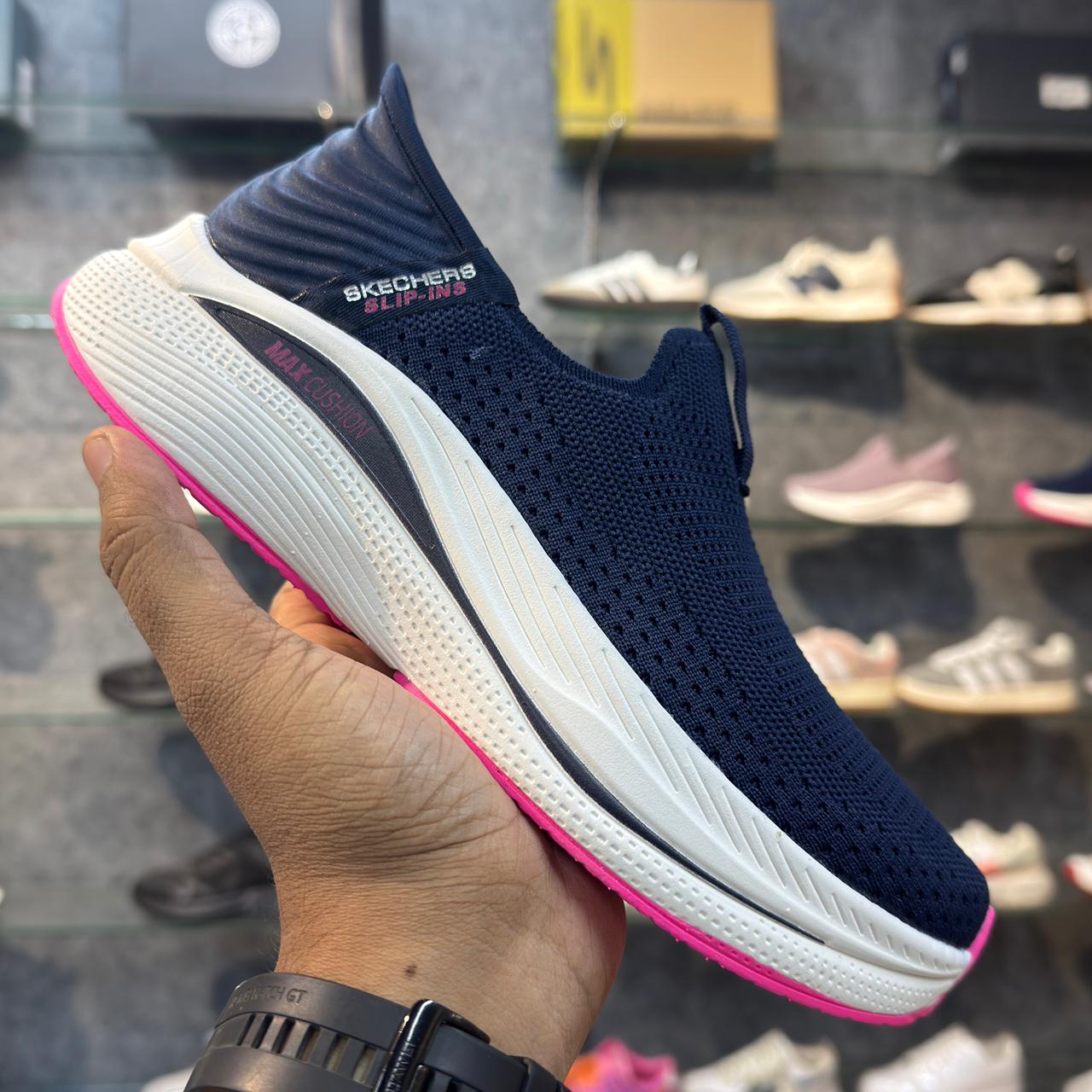 Sketcher Max Cushion Elite 2.0 