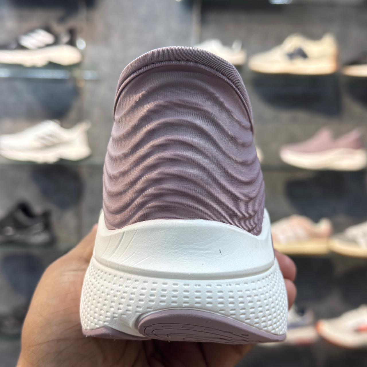 Sketcher Max Cushion Elite 2.0 
