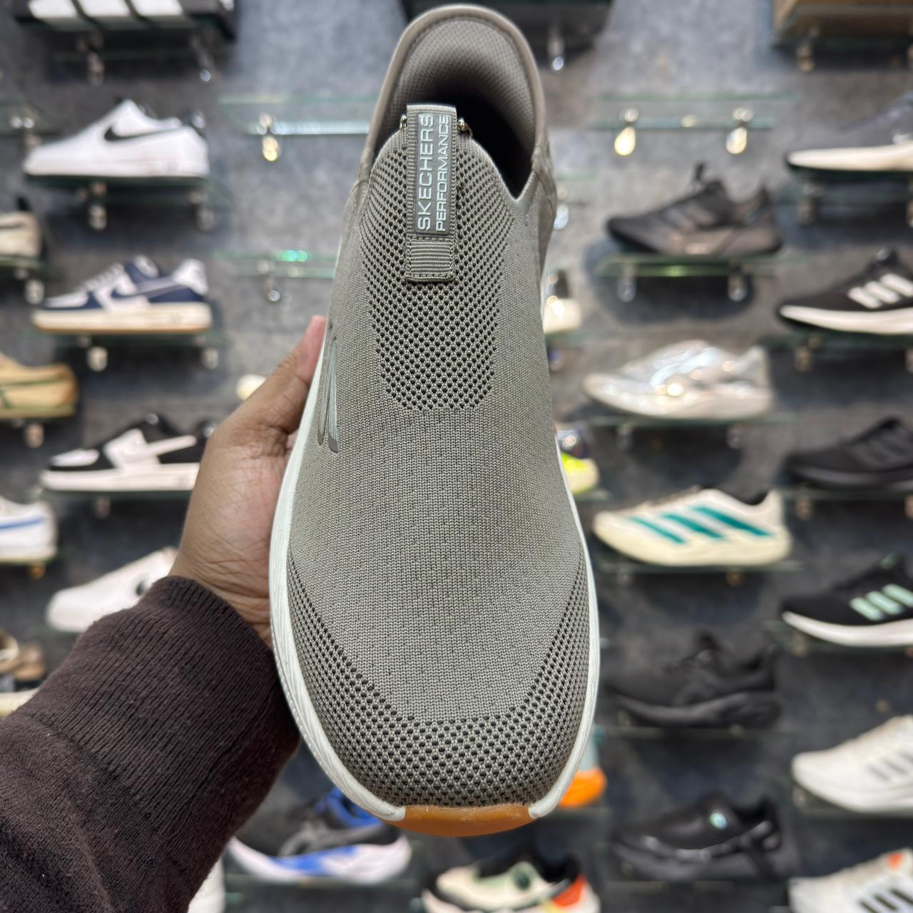 Sketcher Max Cushion Slip ins 2.0 