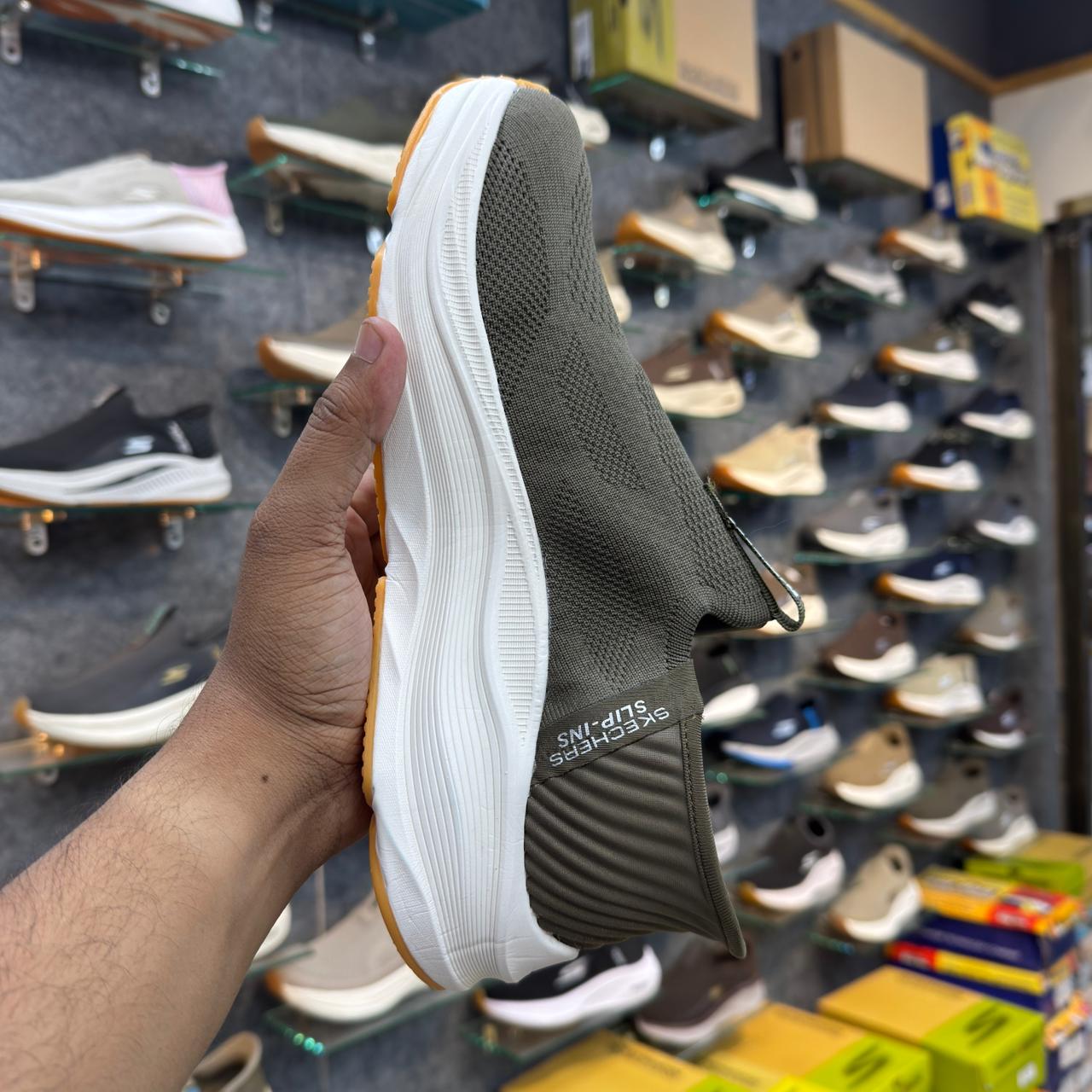 Sketcher Max Cushion Slip ins 3.0 
