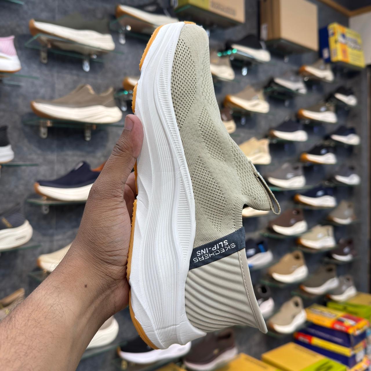 Sketcher Max Cushion Slip ins 3.0 