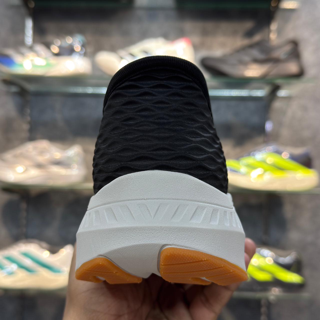 Sketcher Max Cushion Slip ins 