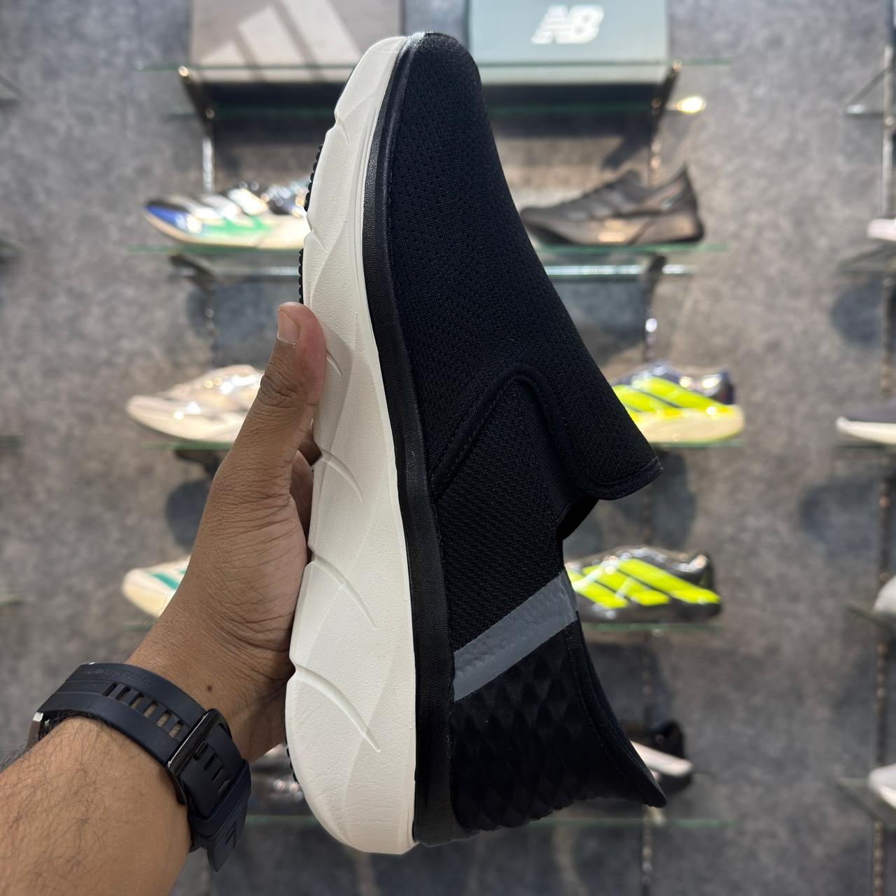 Sketcher Slip-ins Walker 