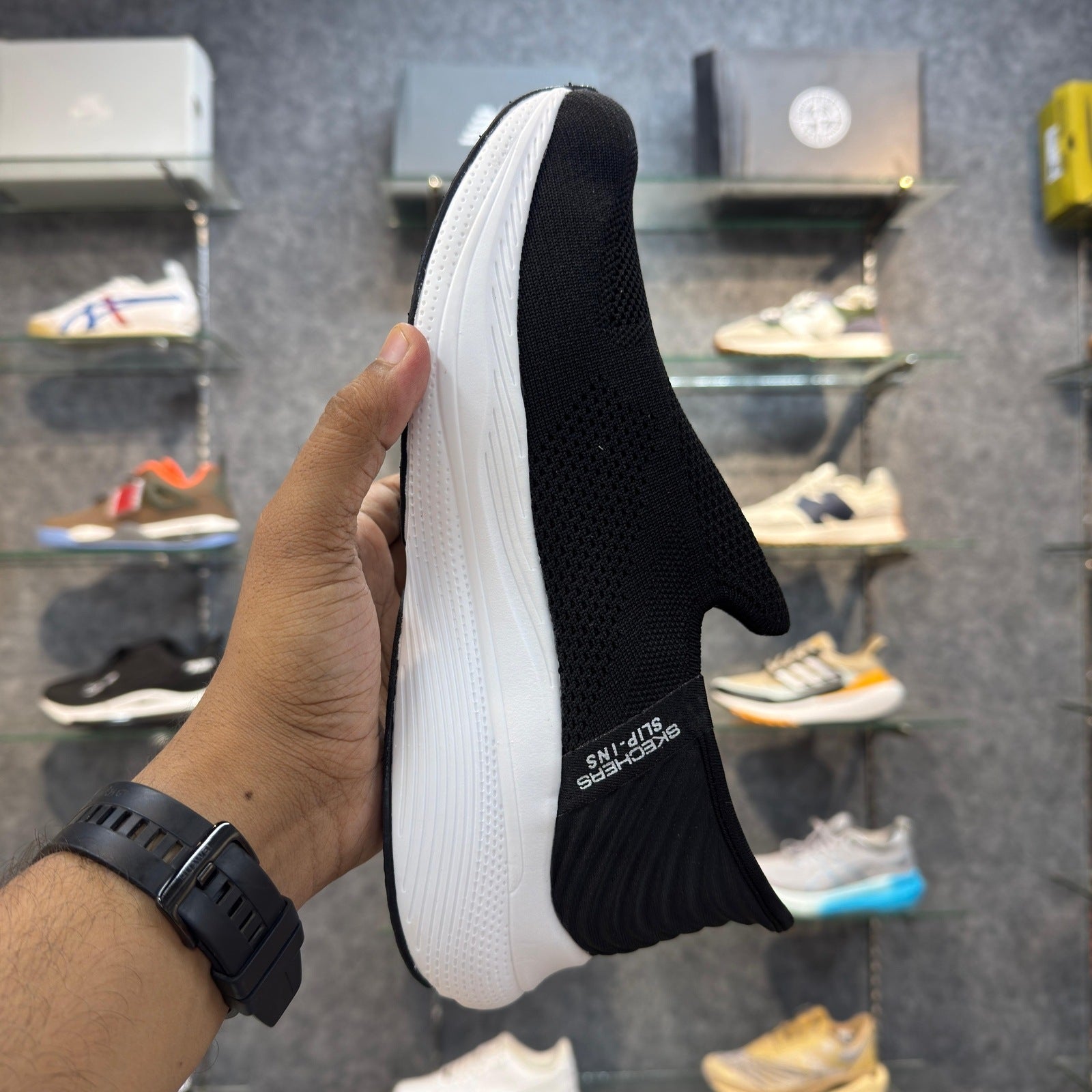 Sketcher Slip ins Max Cushioning Elite Black White