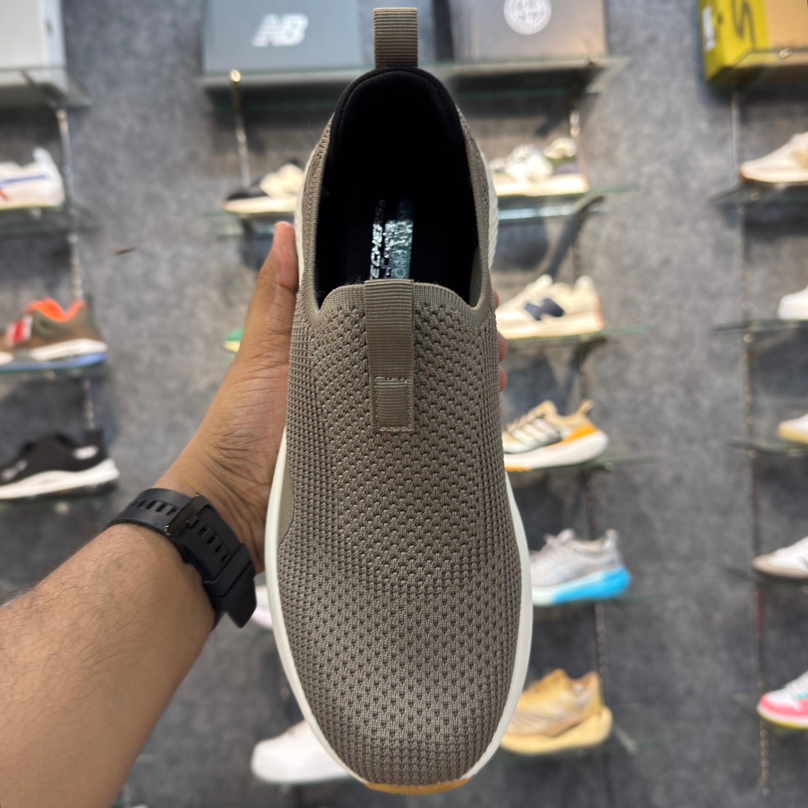 Sketcher Go Run Ultra Light 2.0 Khaki