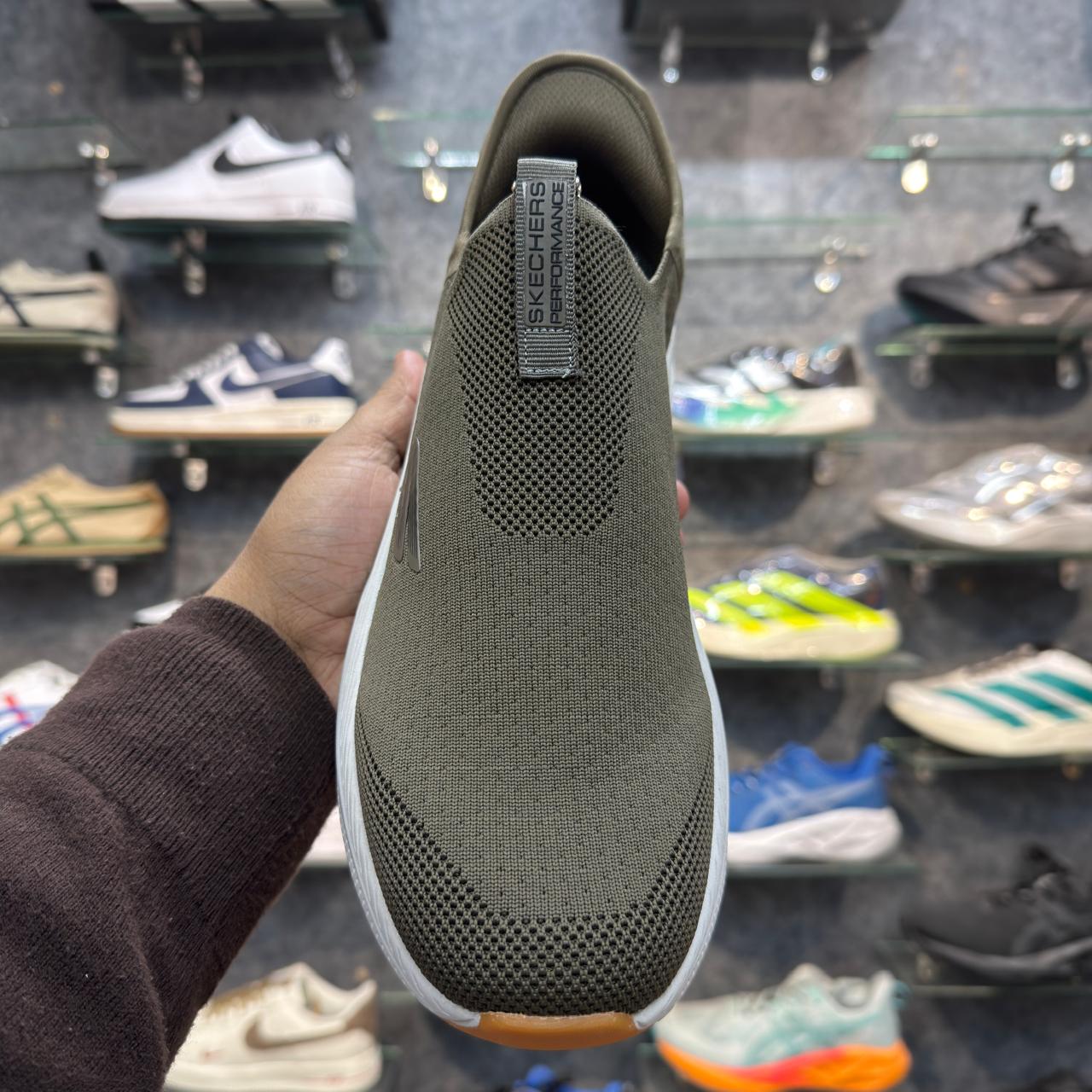 Sketcher Max Cushion Slip ins 2.0 
