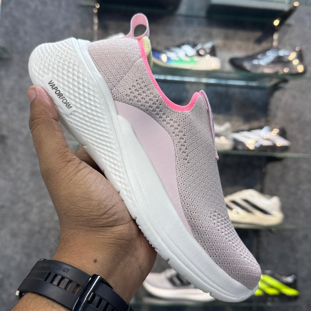 Sketchers GoRun Vapor Foam - LT Pink